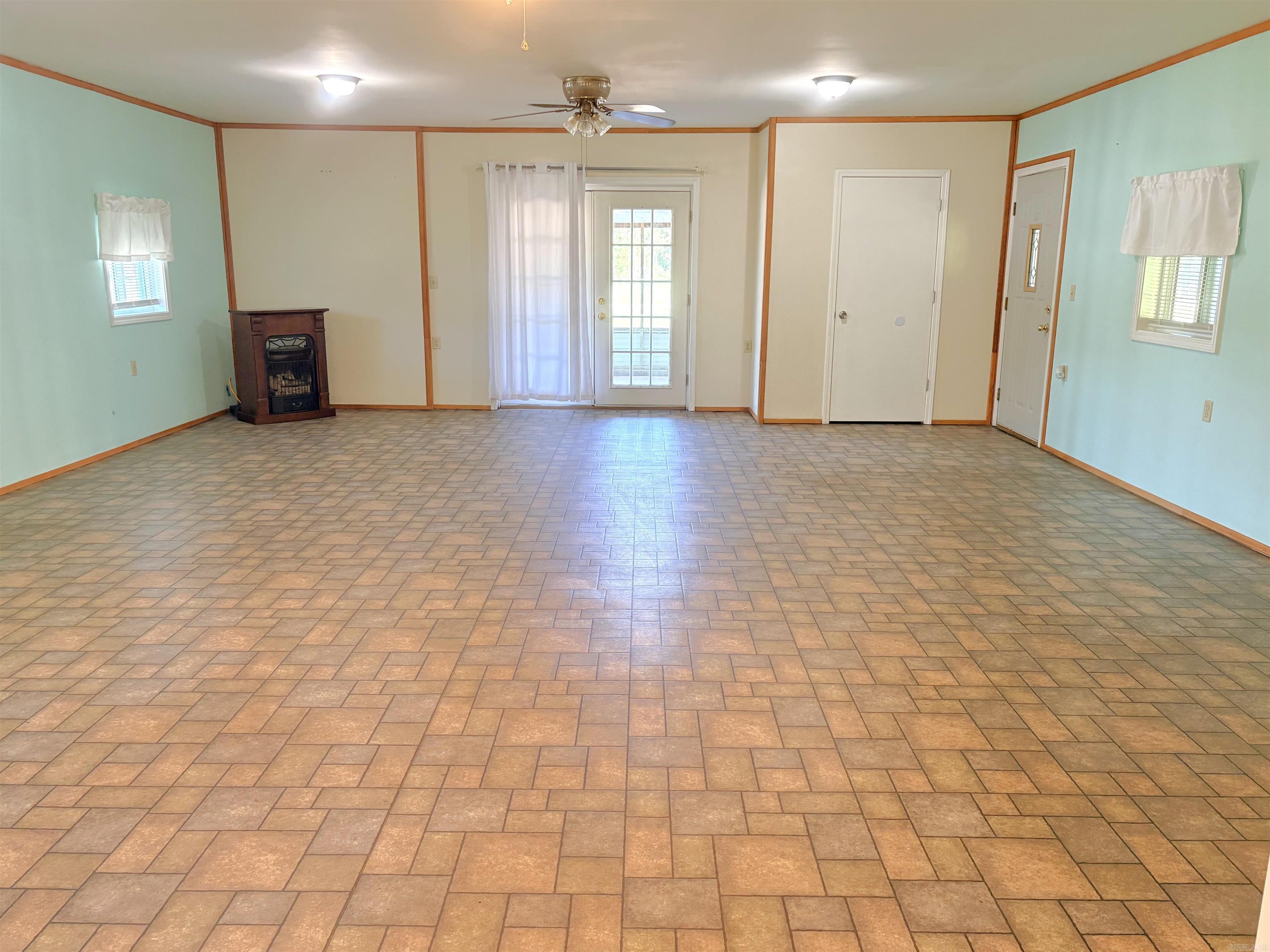 7436 Edgemont Road Property Photo 13
