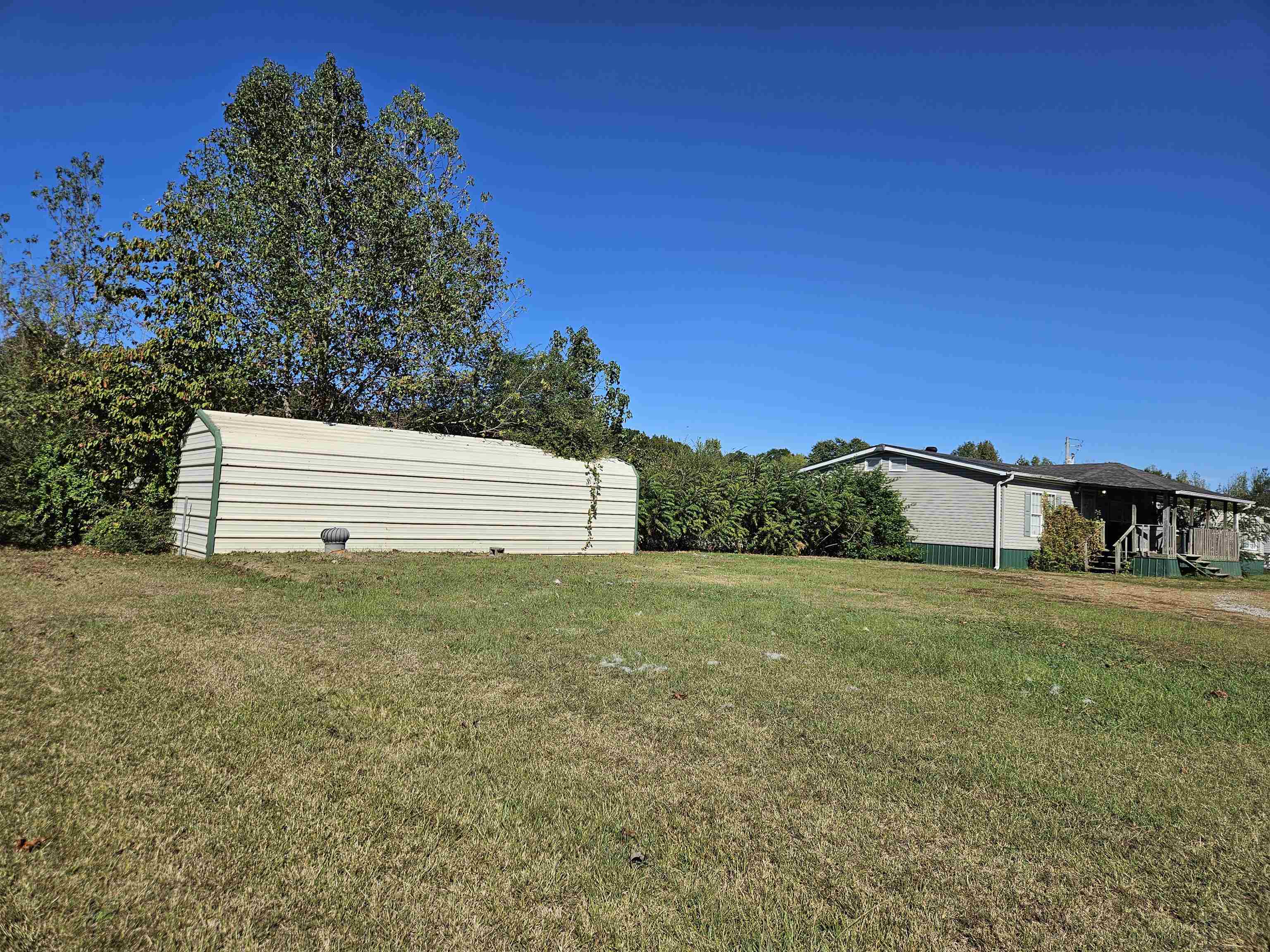 135 Apple Blossom Ln Property Photo 1