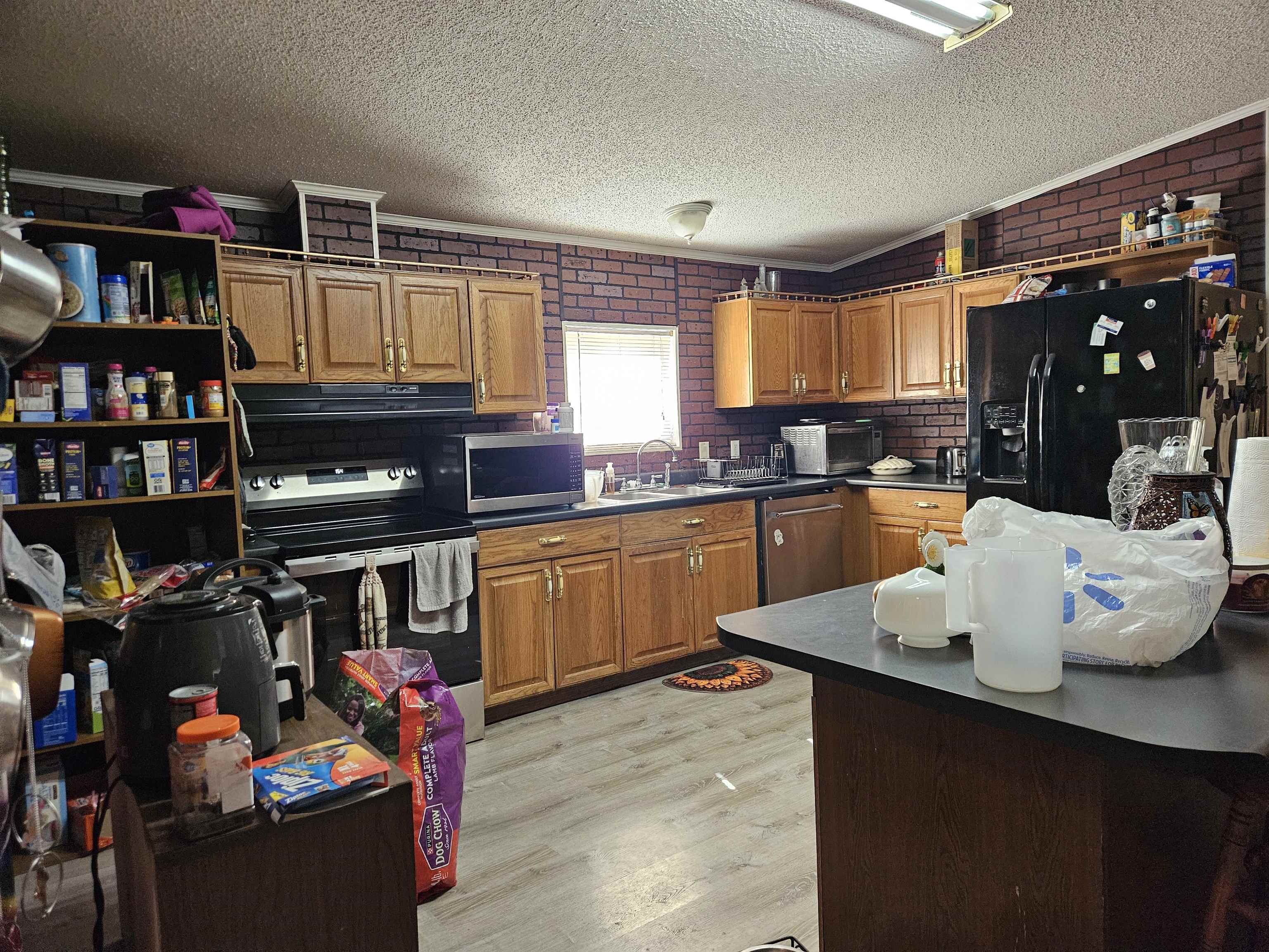 135 Apple Blossom Ln Property Photo 5