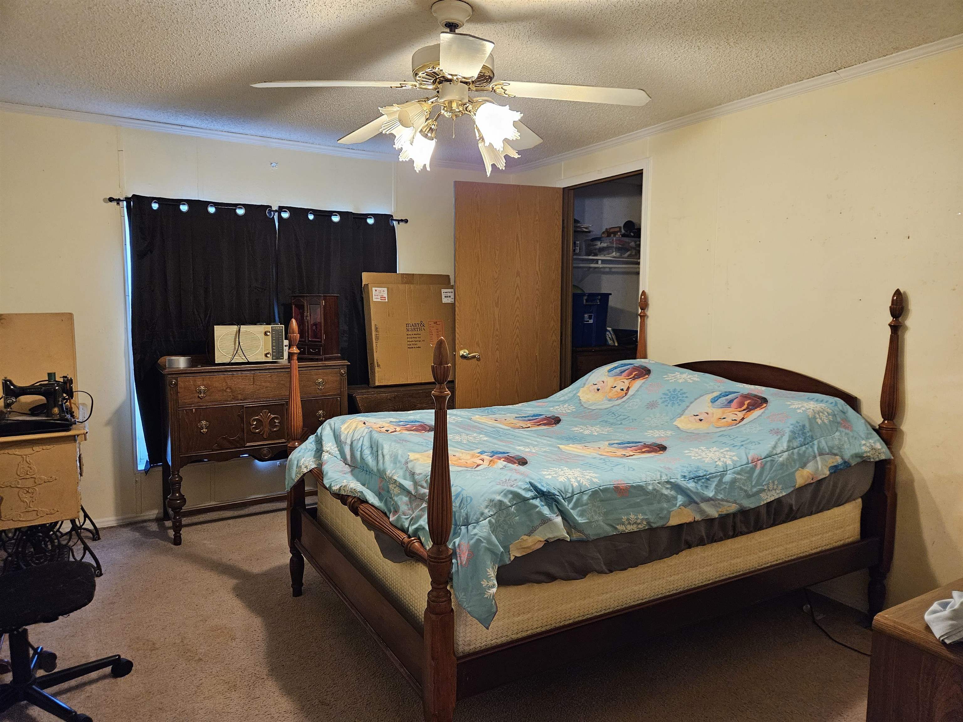 135 Apple Blossom Ln Property Photo 12