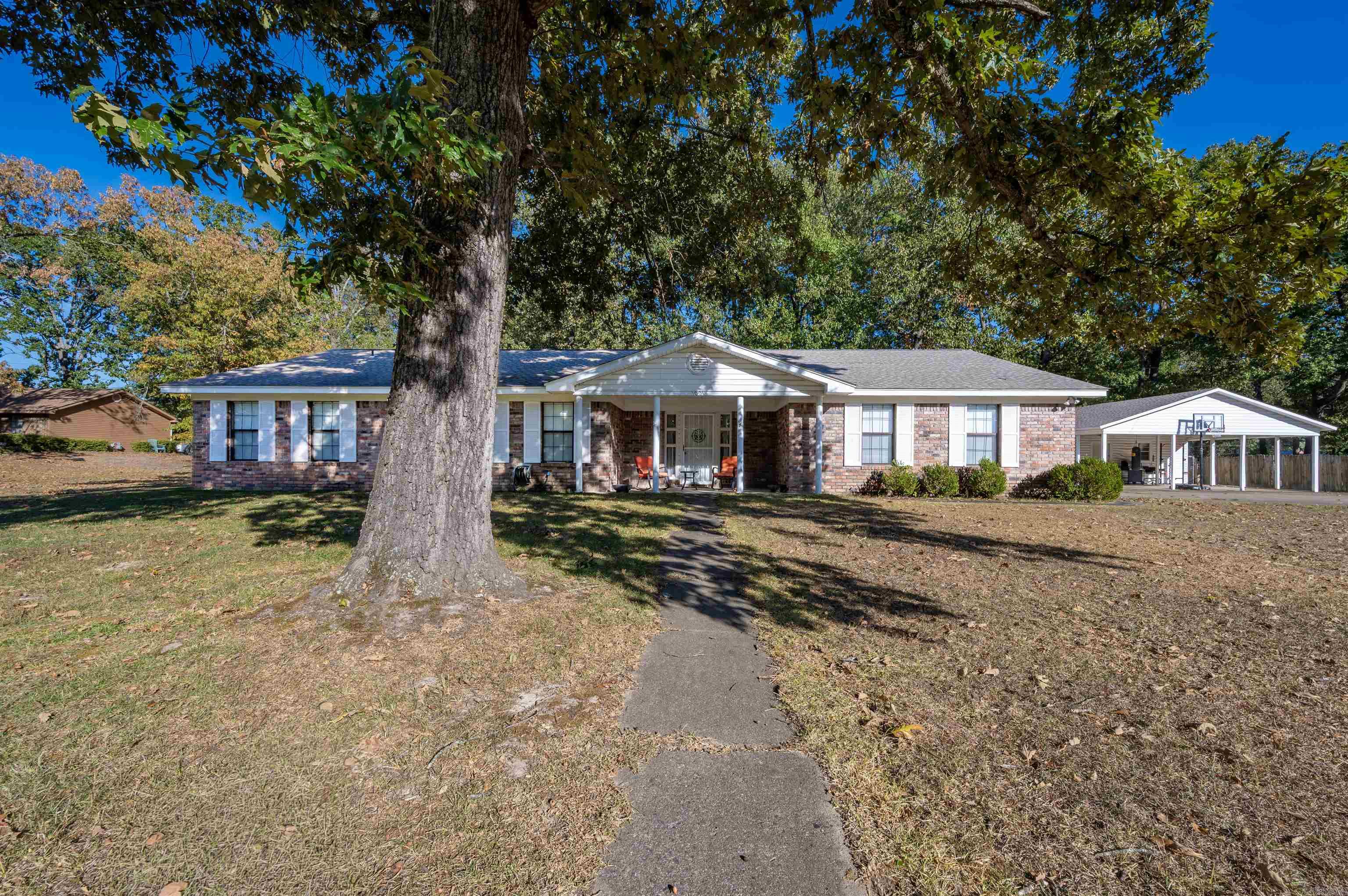 1001 Cara Jane Dr Property Photo 39