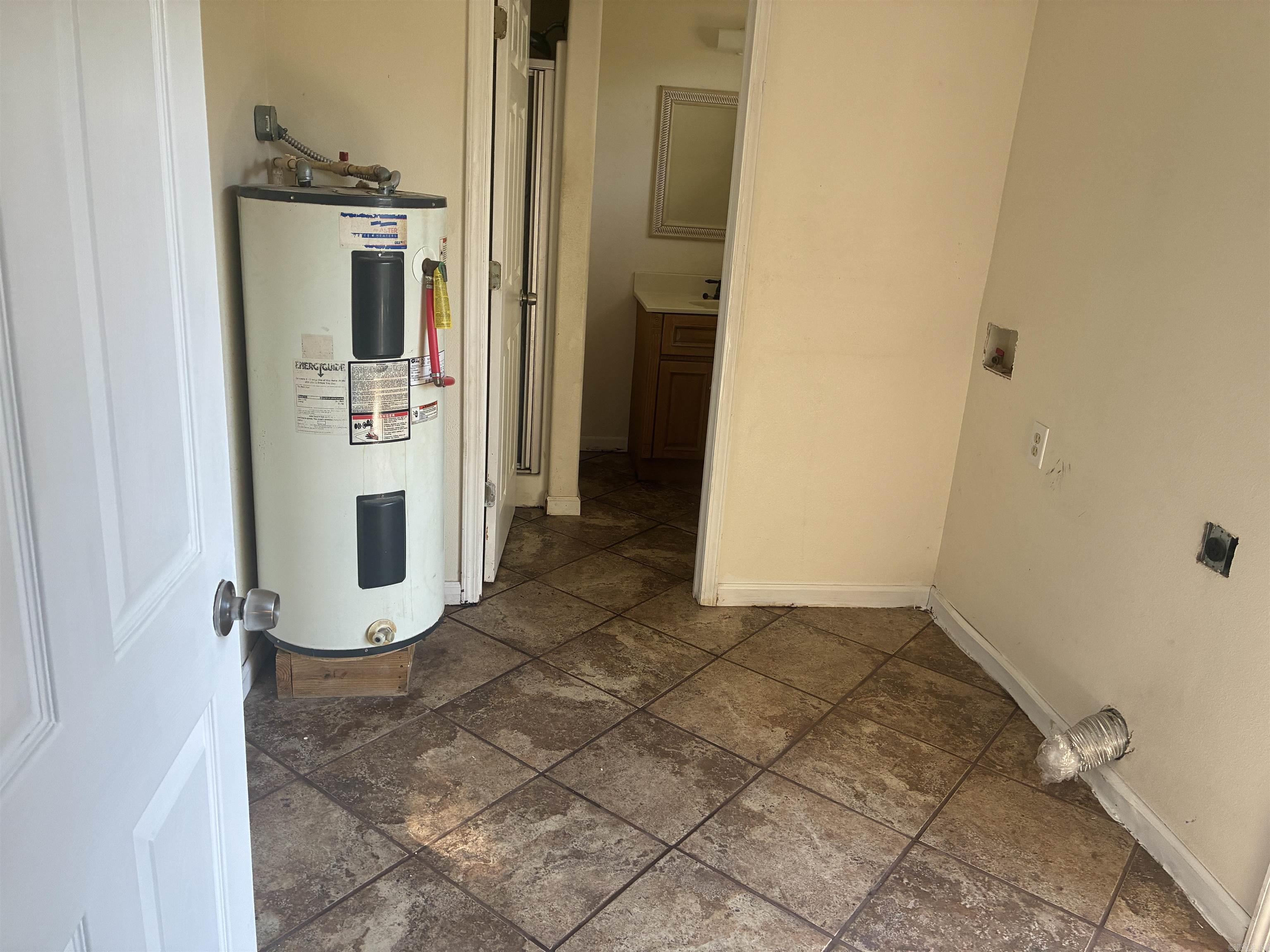 132 Central Street Property Photo 19