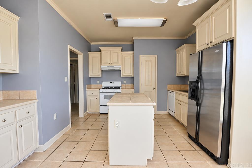 6016 Base Meadows Dr Property Photo 9