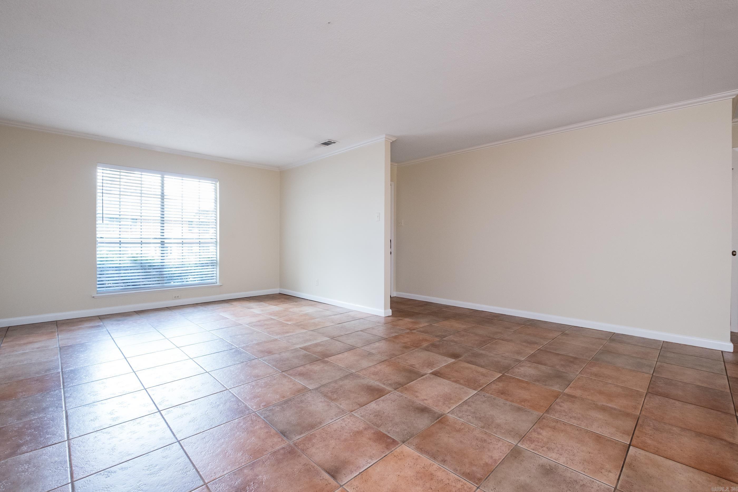 44 Bradford Drive Property Photo 4