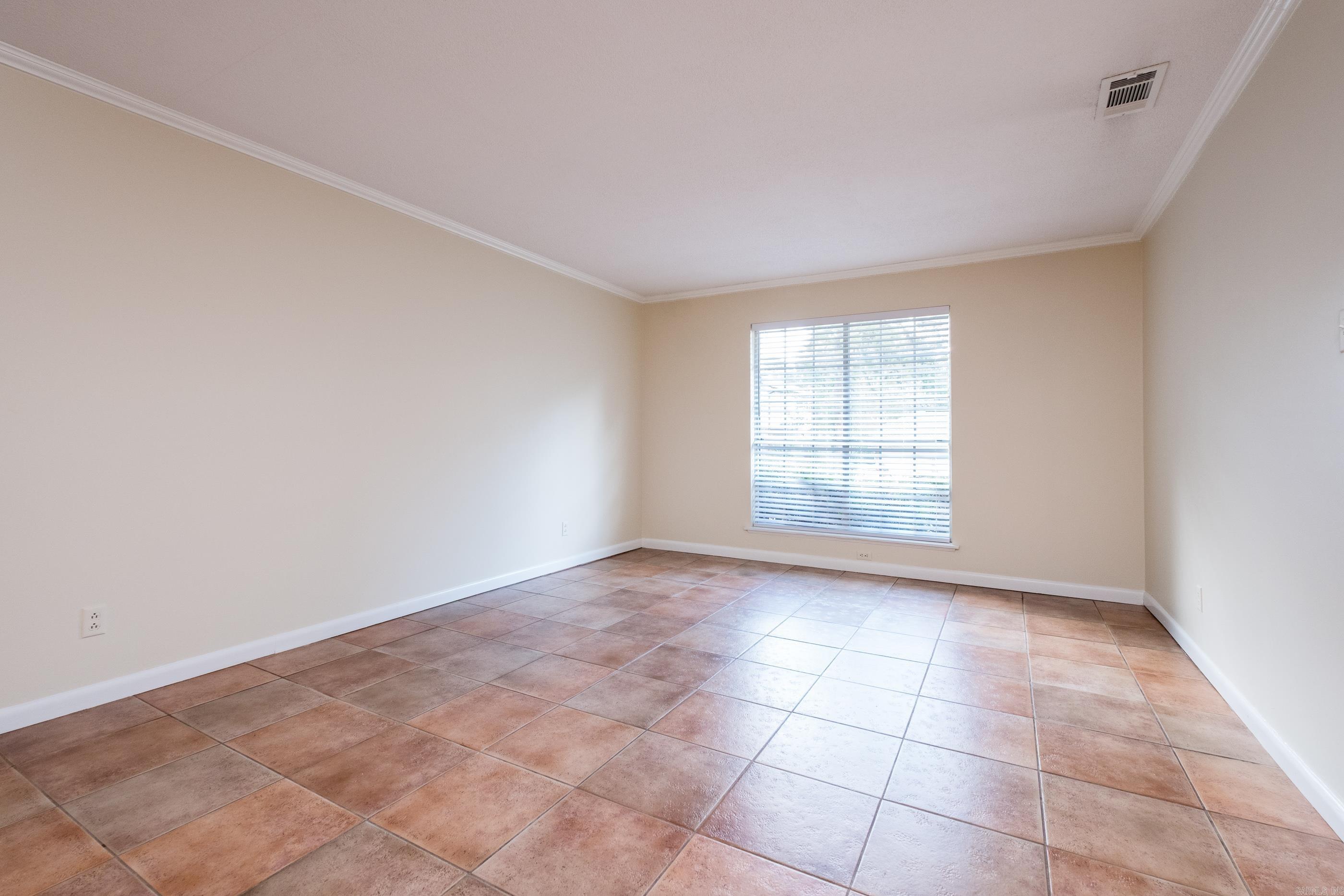 44 Bradford Drive Property Photo 7