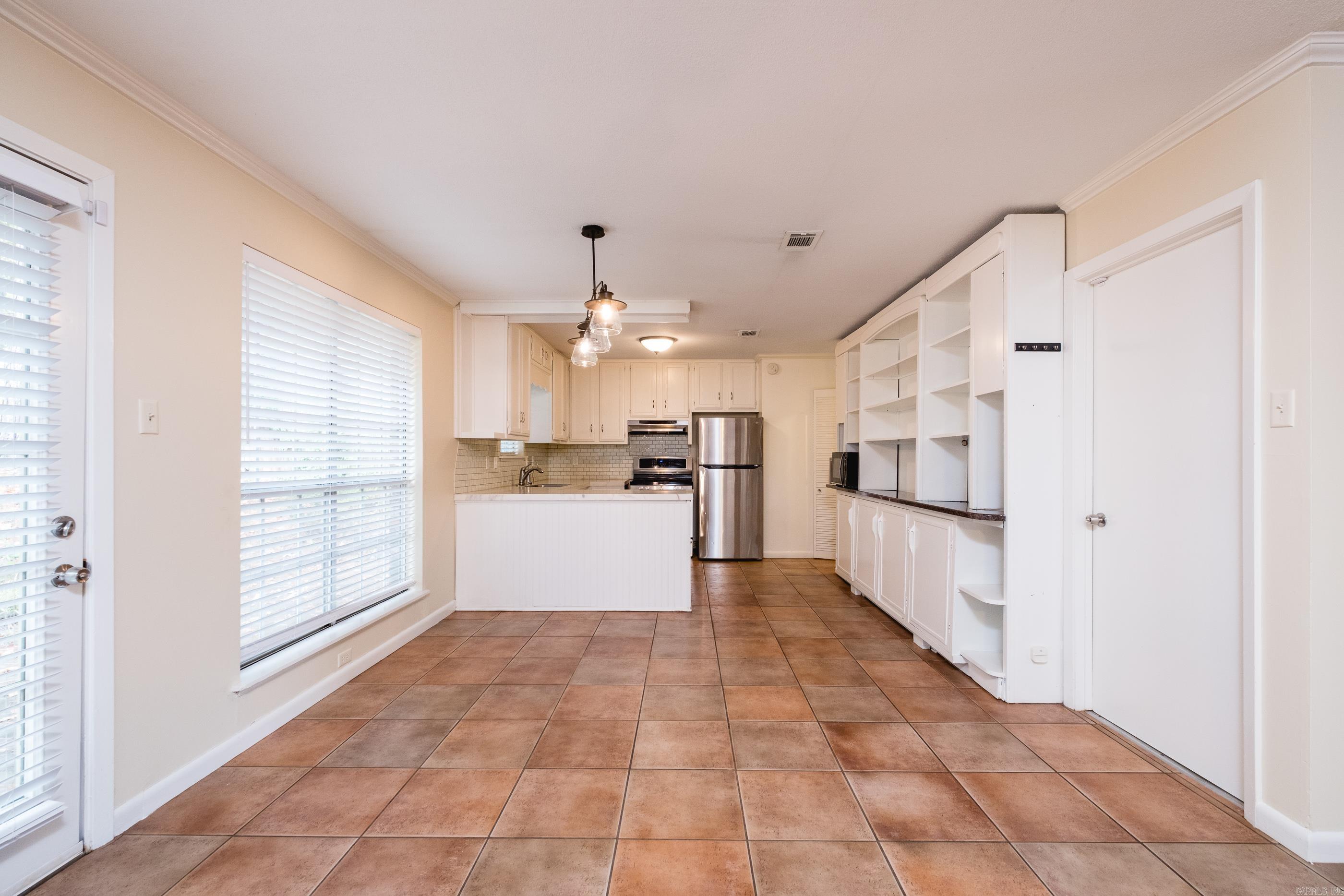 44 Bradford Drive Property Photo 12