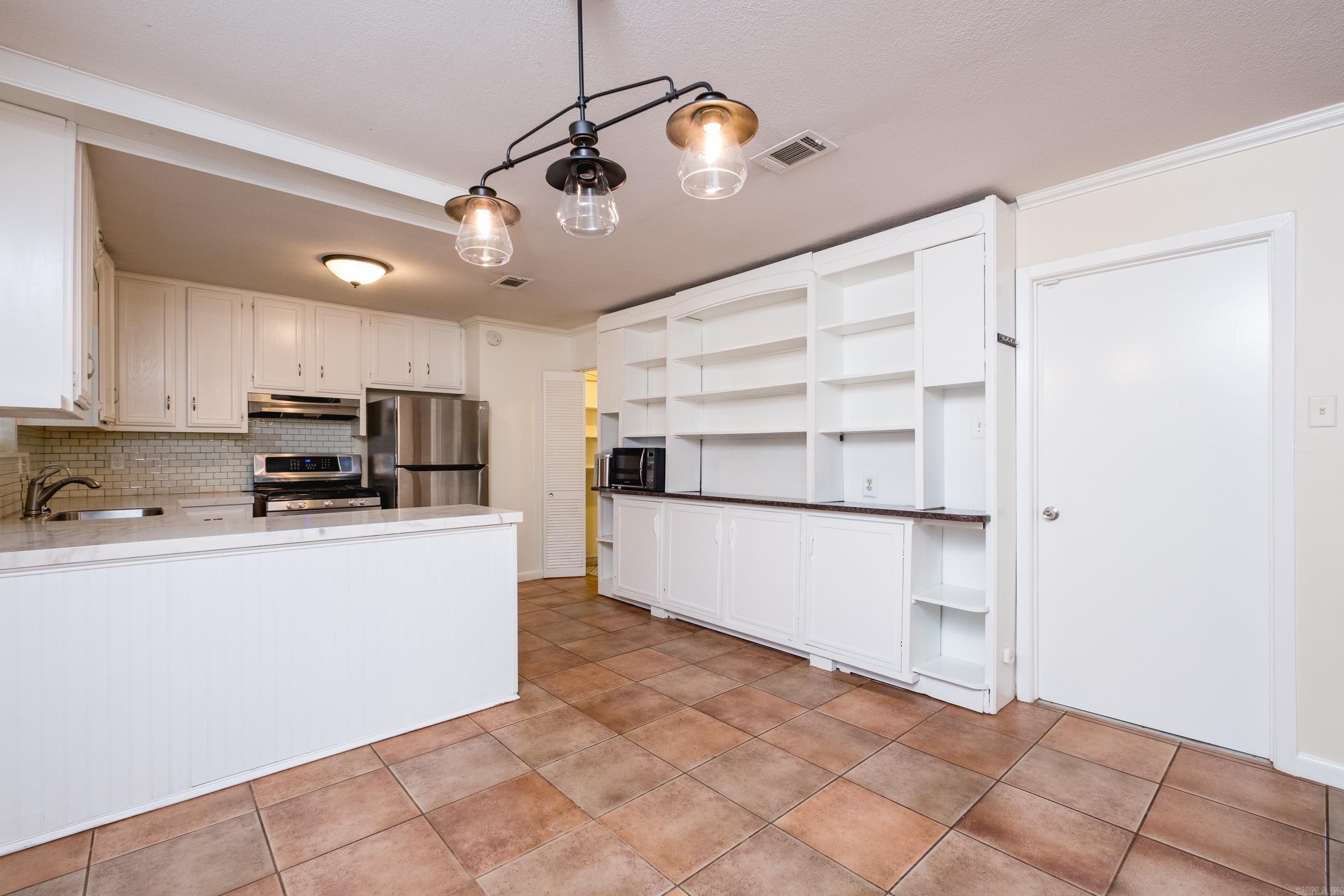 44 Bradford Drive Property Photo 14