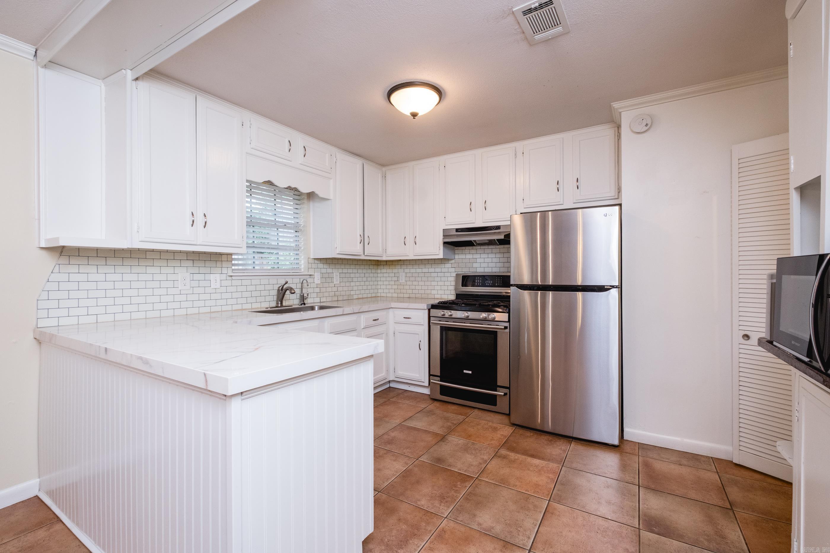 44 Bradford Drive Property Photo 15