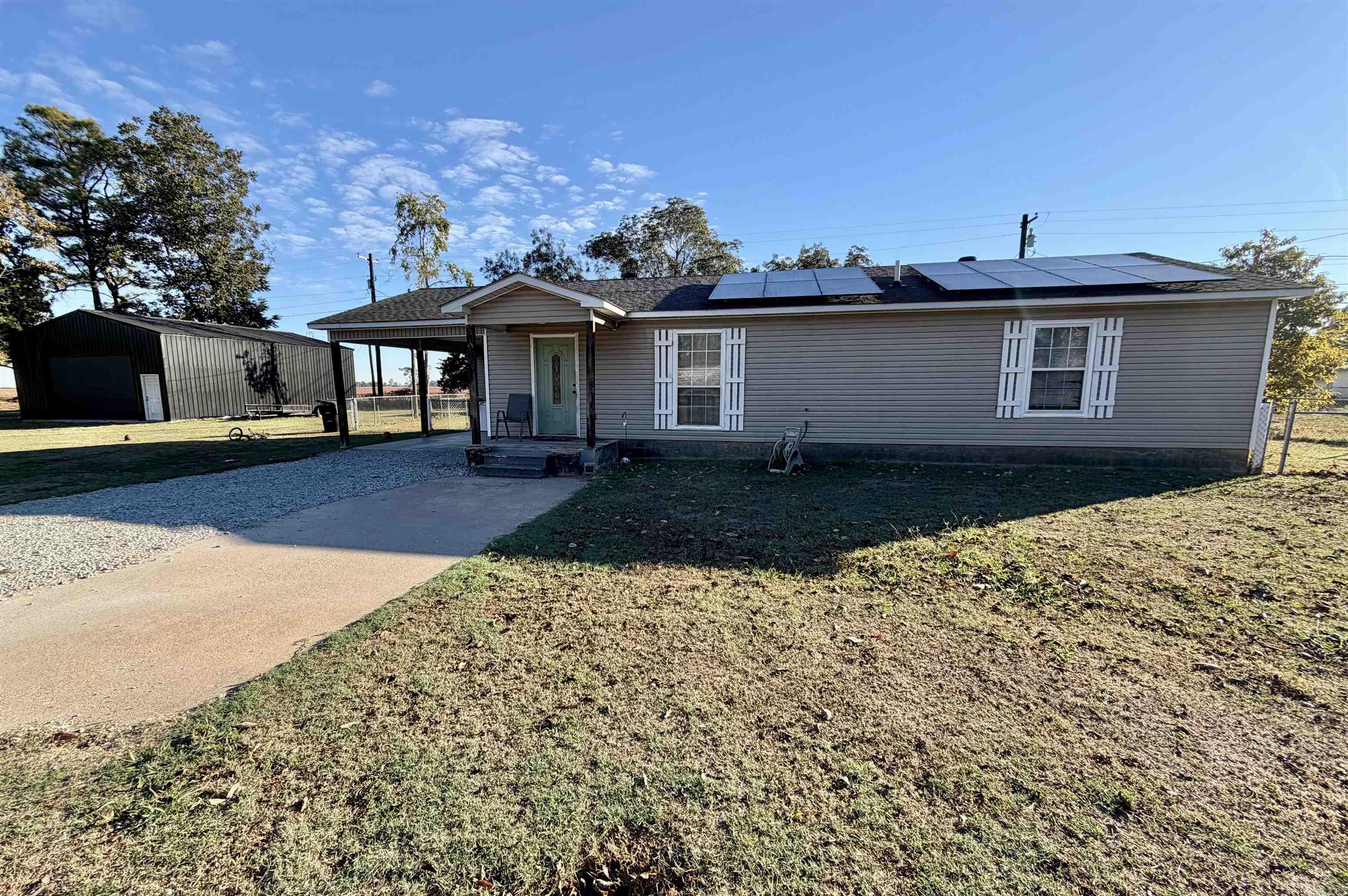 922 N Ozark Avenue Property Photo 1