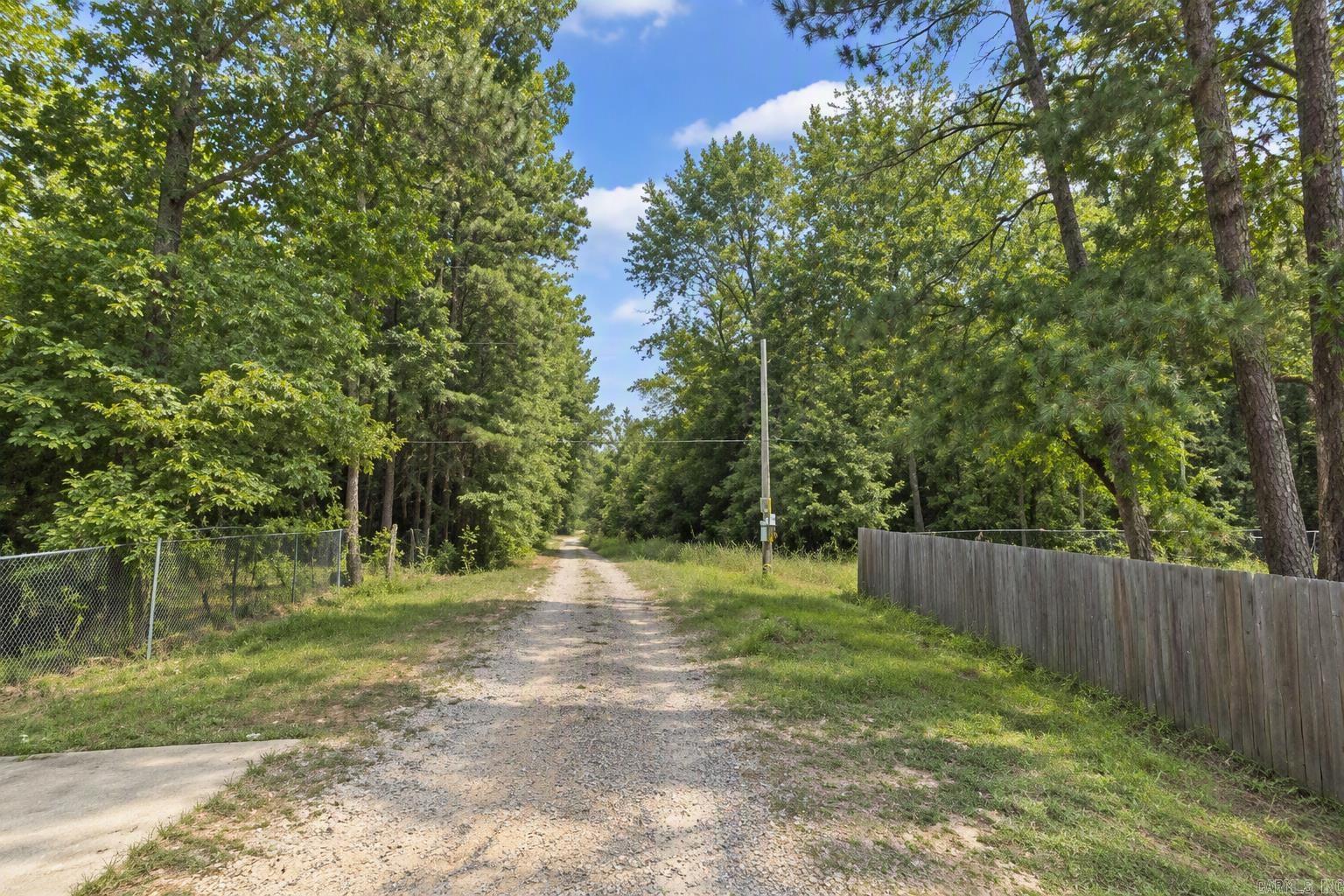 13800 Forest Trail Property Photo 1