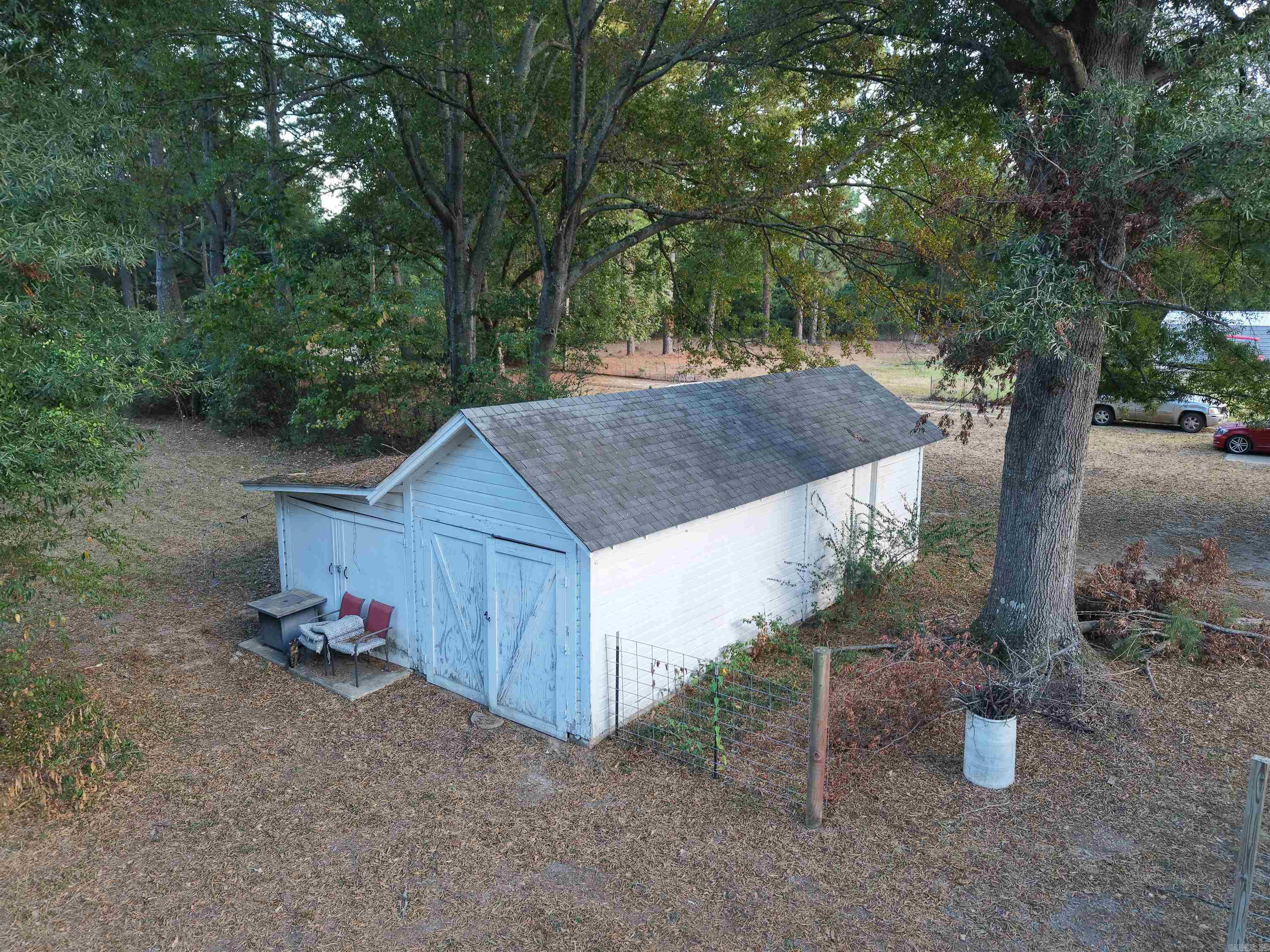 303 S Gabbert Street Property Photo 2