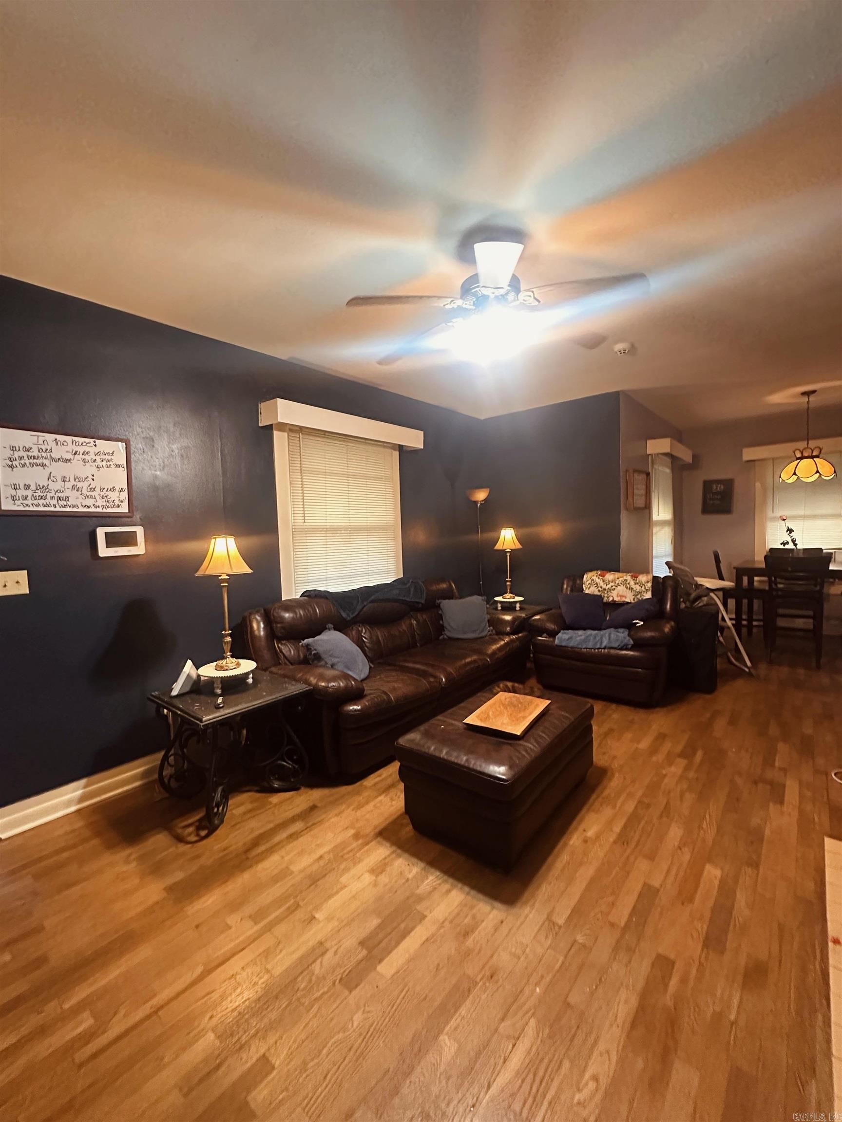 303 S Gabbert Street Property Photo 10