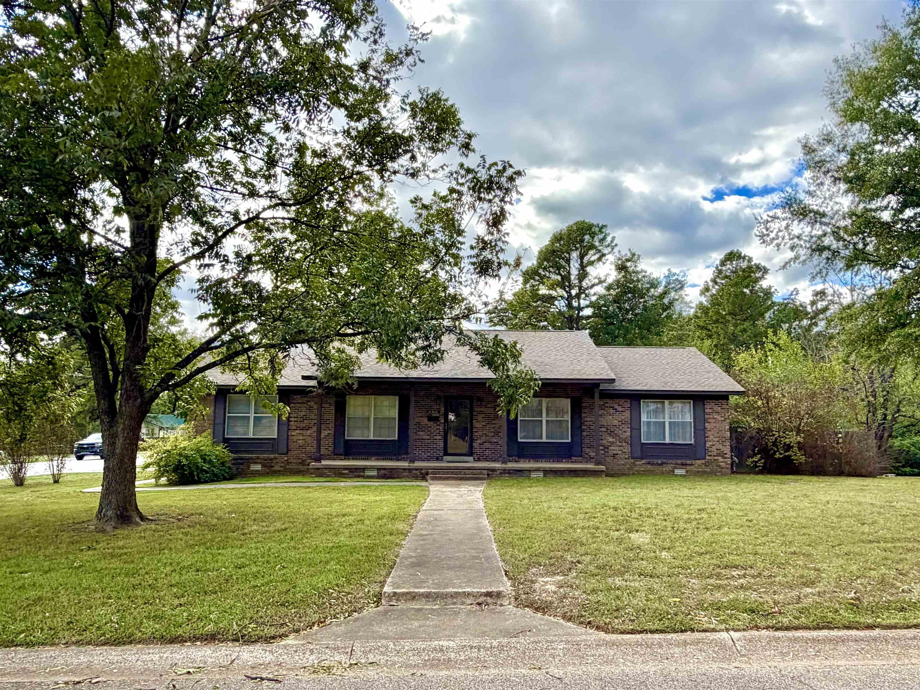 1701 Barthel Street Property Photo 1