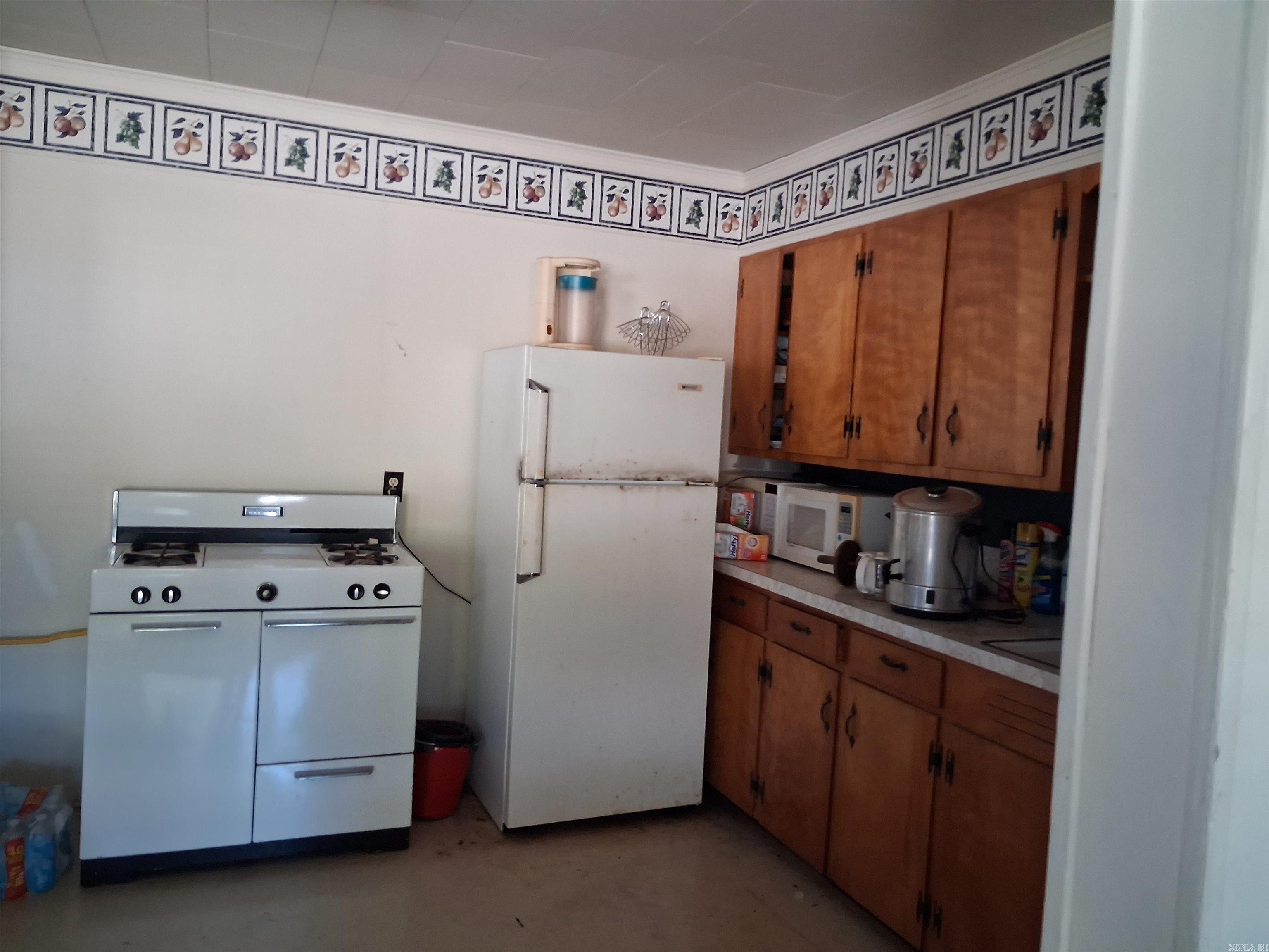 396 Hwy 70 E Property Photo 5