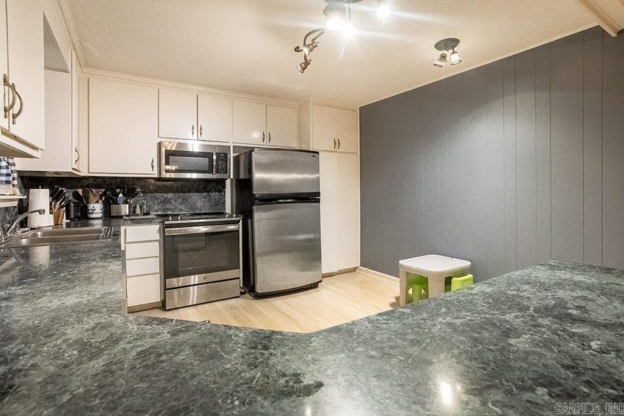 900 Mellon Street Property Photo 11