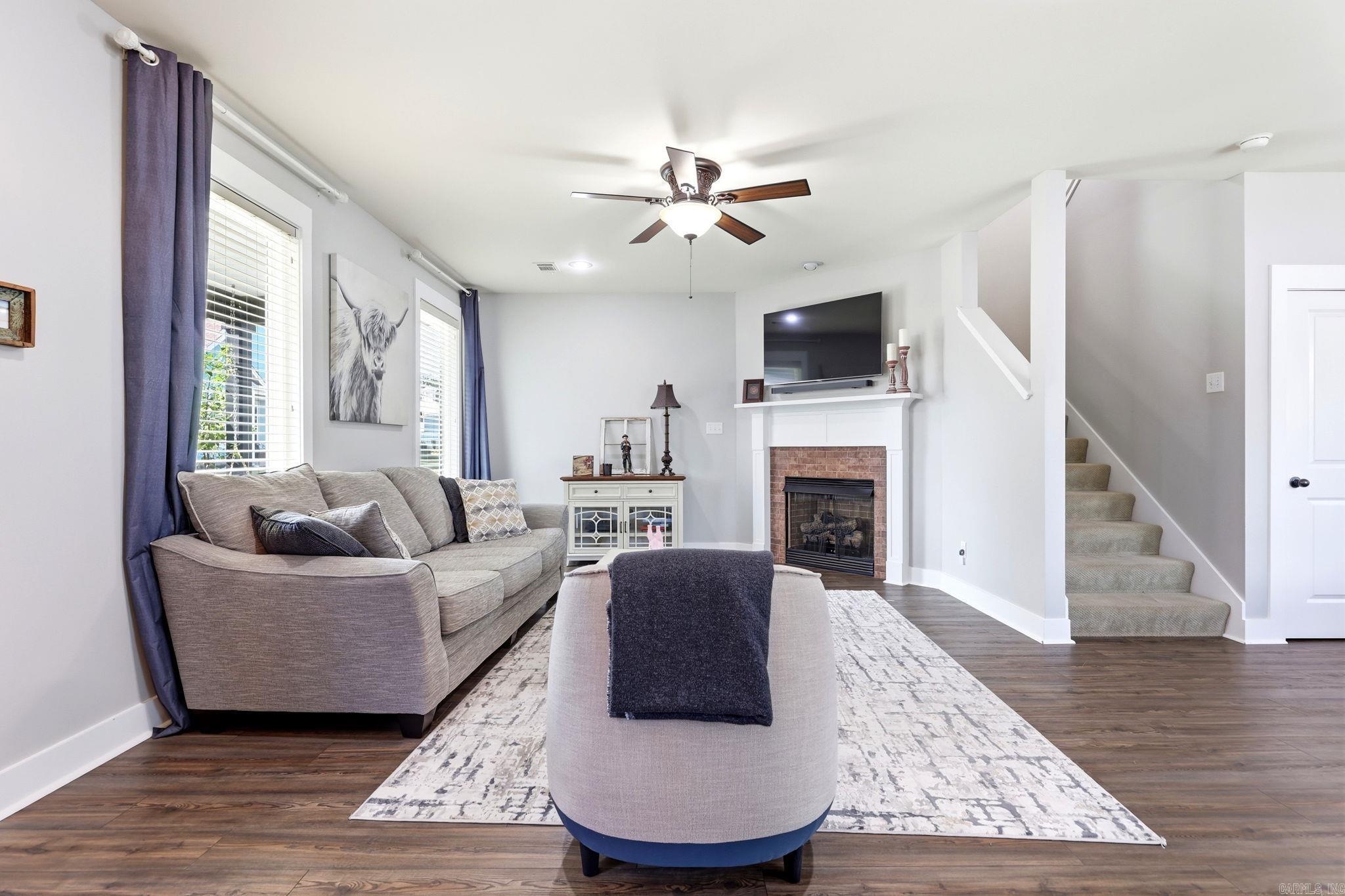 8 Regents Park Property Photo 9