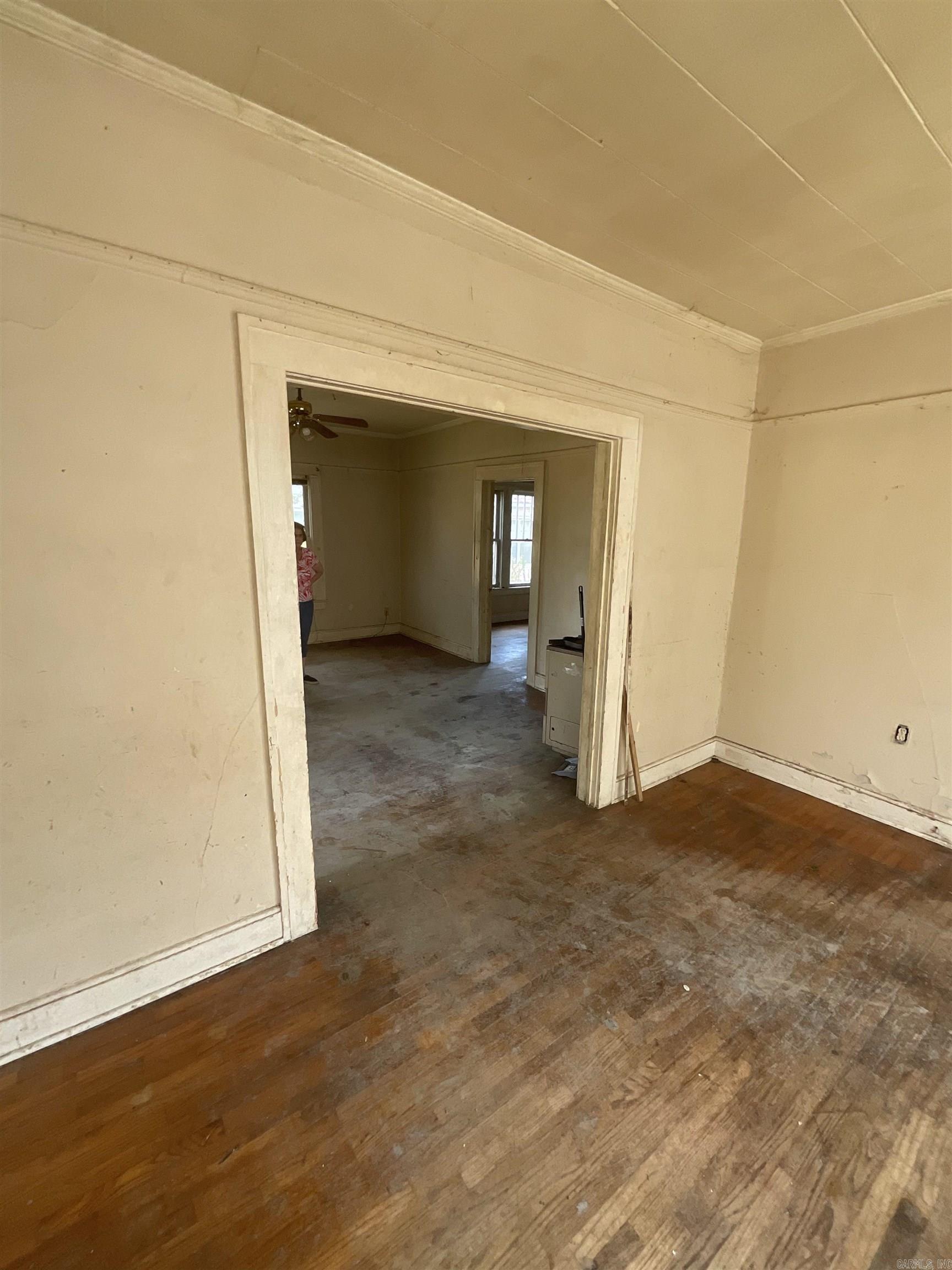 809 S Lowe Street Property Photo 29