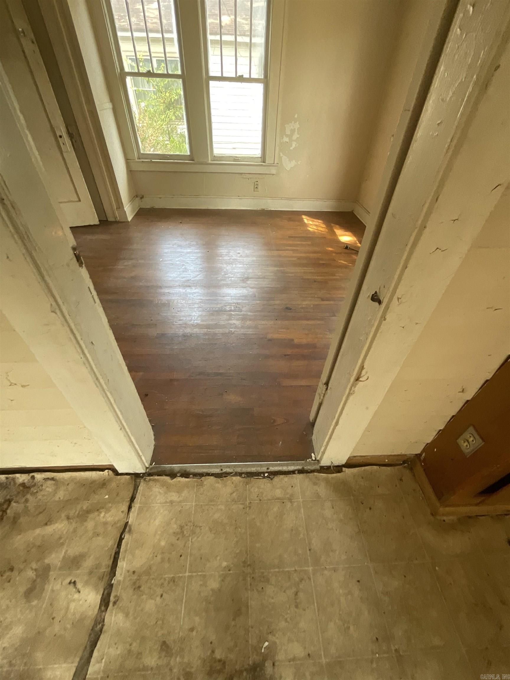 809 S Lowe Street Property Photo 39