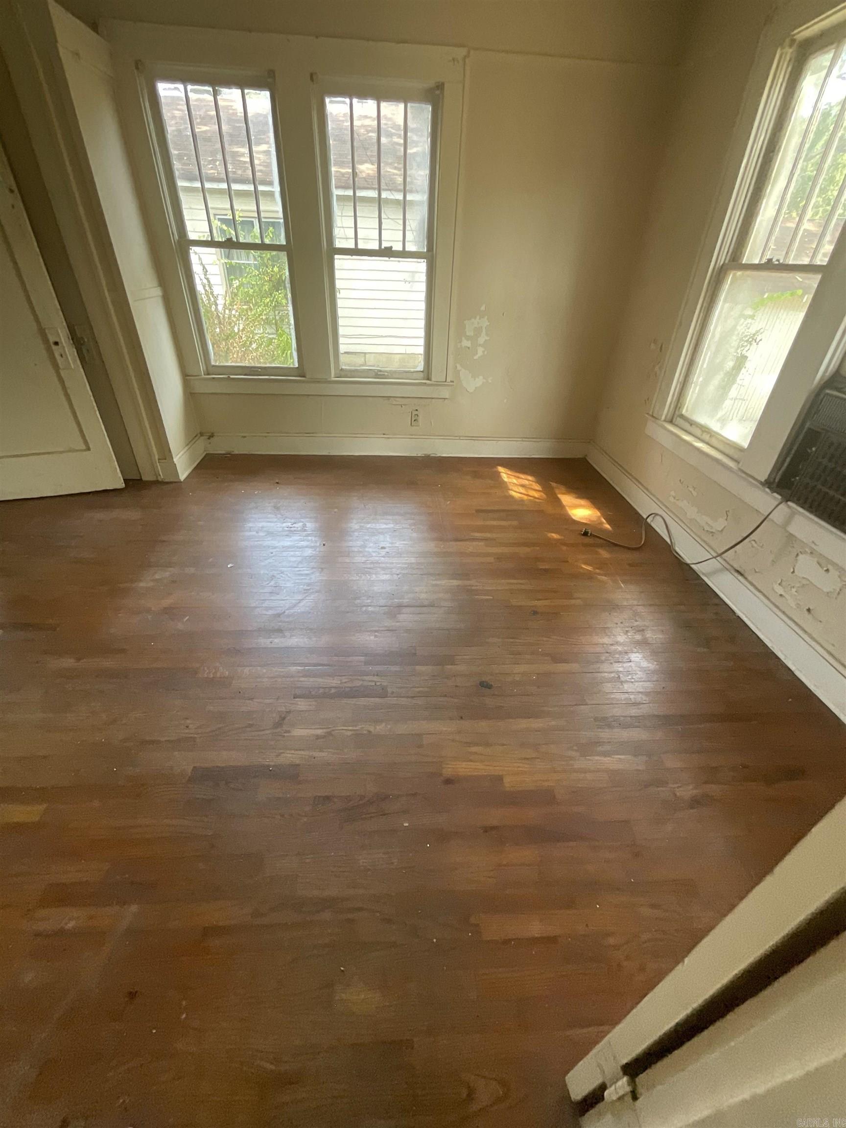 809 S Lowe Street Property Photo 40