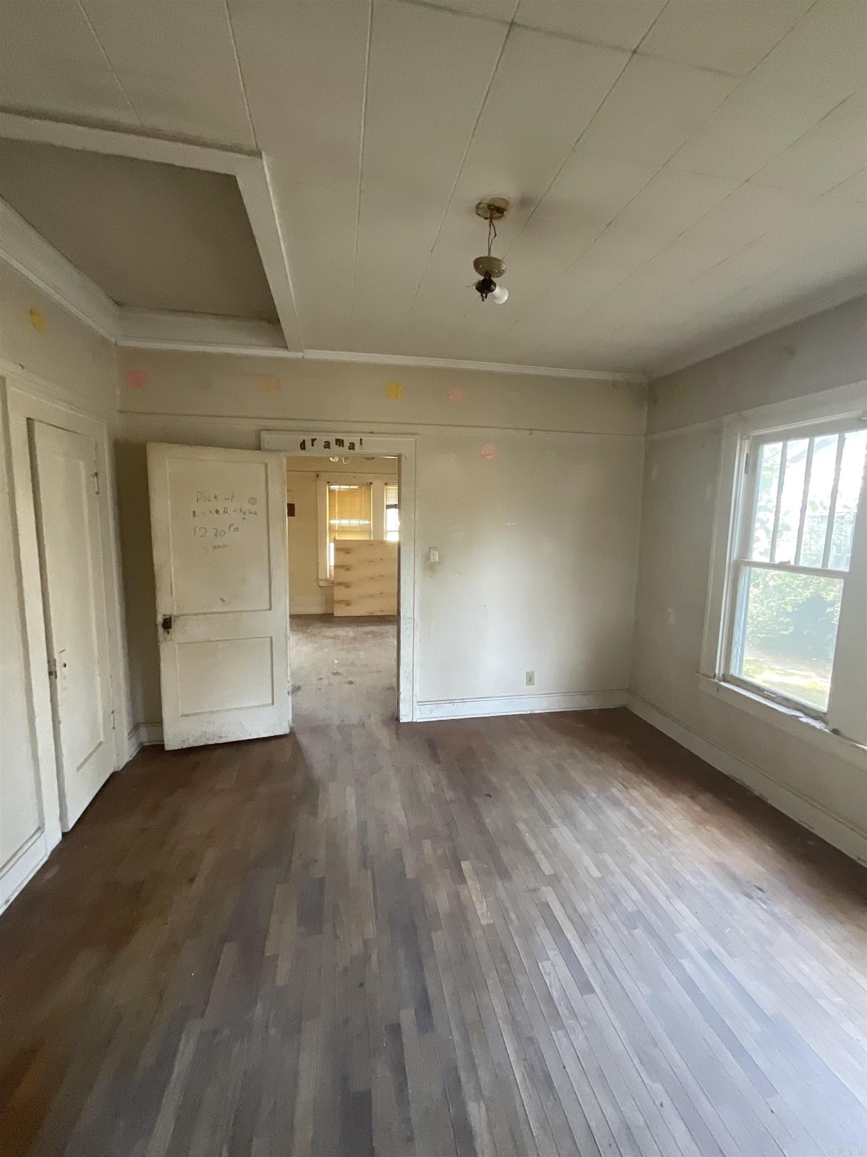 809 S Lowe Street Property Photo 46