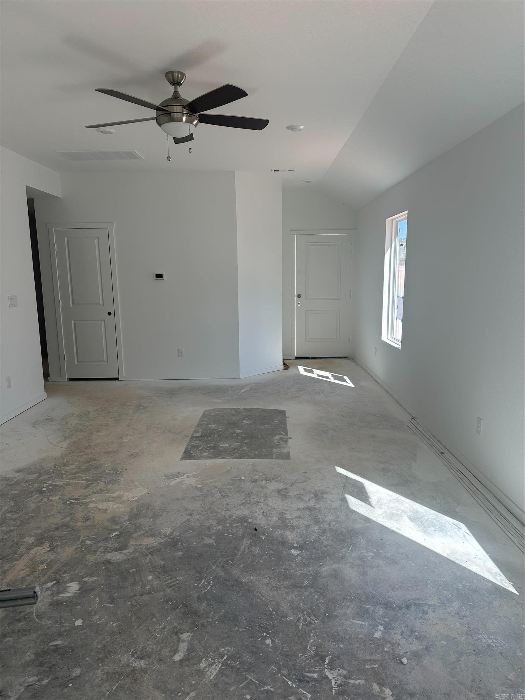 8136 Chesapeake Trail Property Photo 3