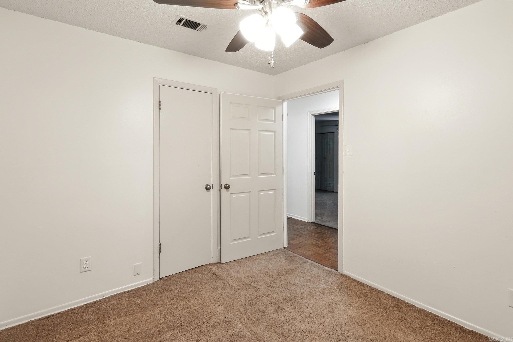 12621 Valleywood Drive Property Photo 10