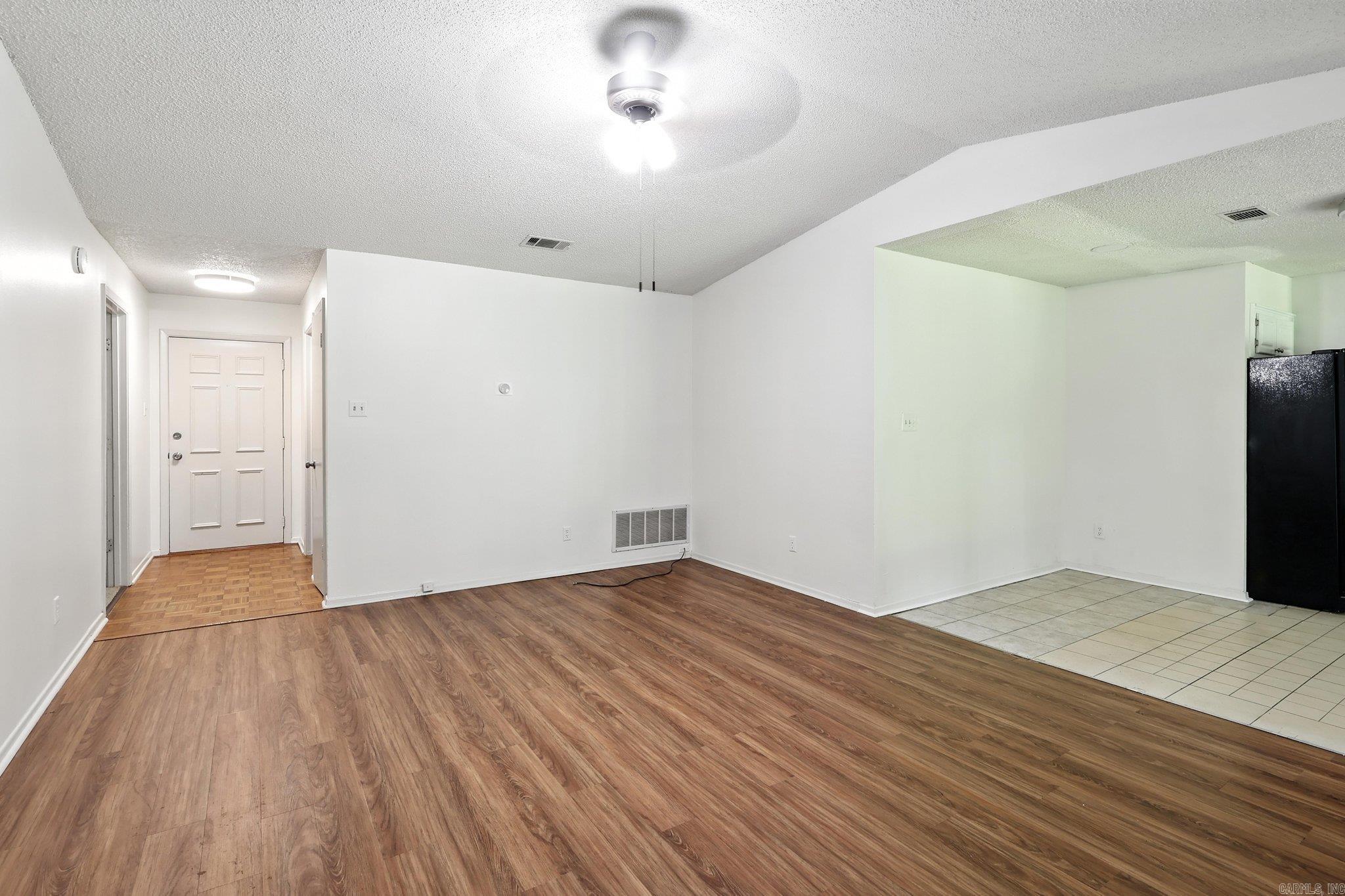 12621 Valleywood Drive Property Photo 13