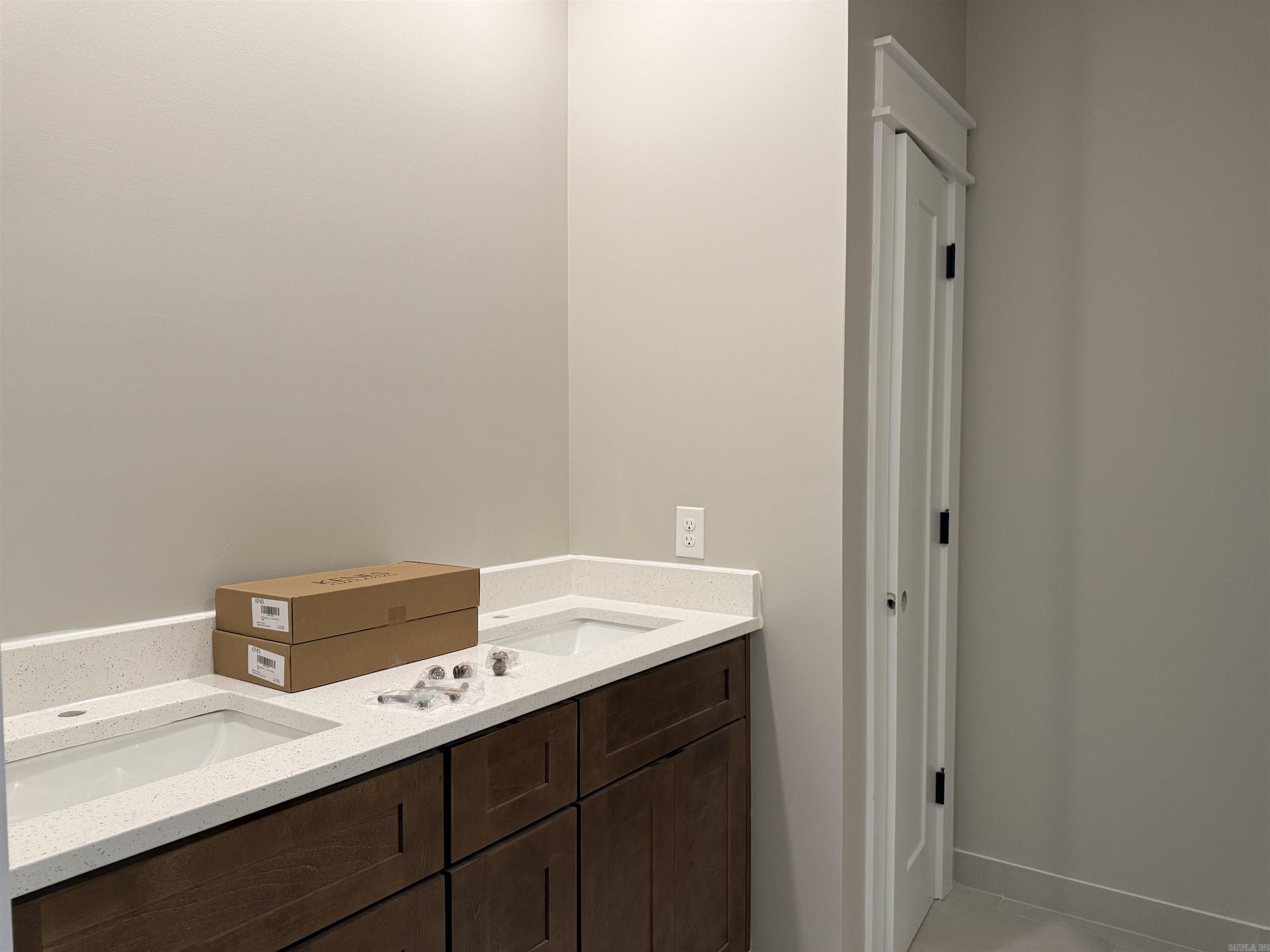 1005 N 75th Street Property Photo 18