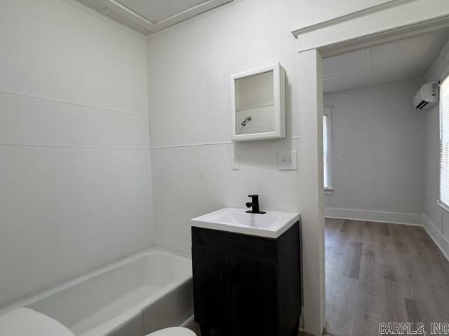602 W Pyburn Street Property Photo 16