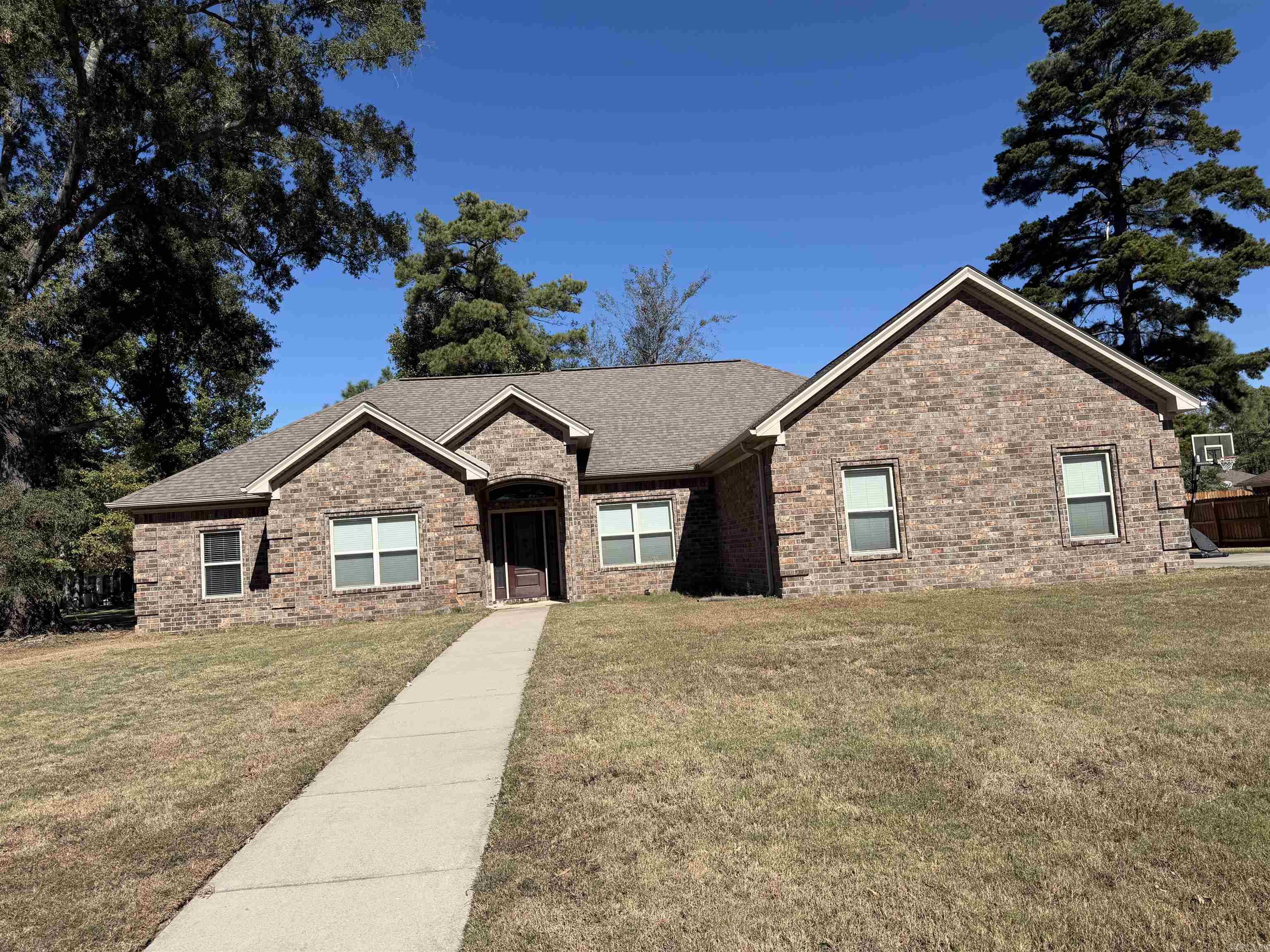 805 Fairway Property Photo 1