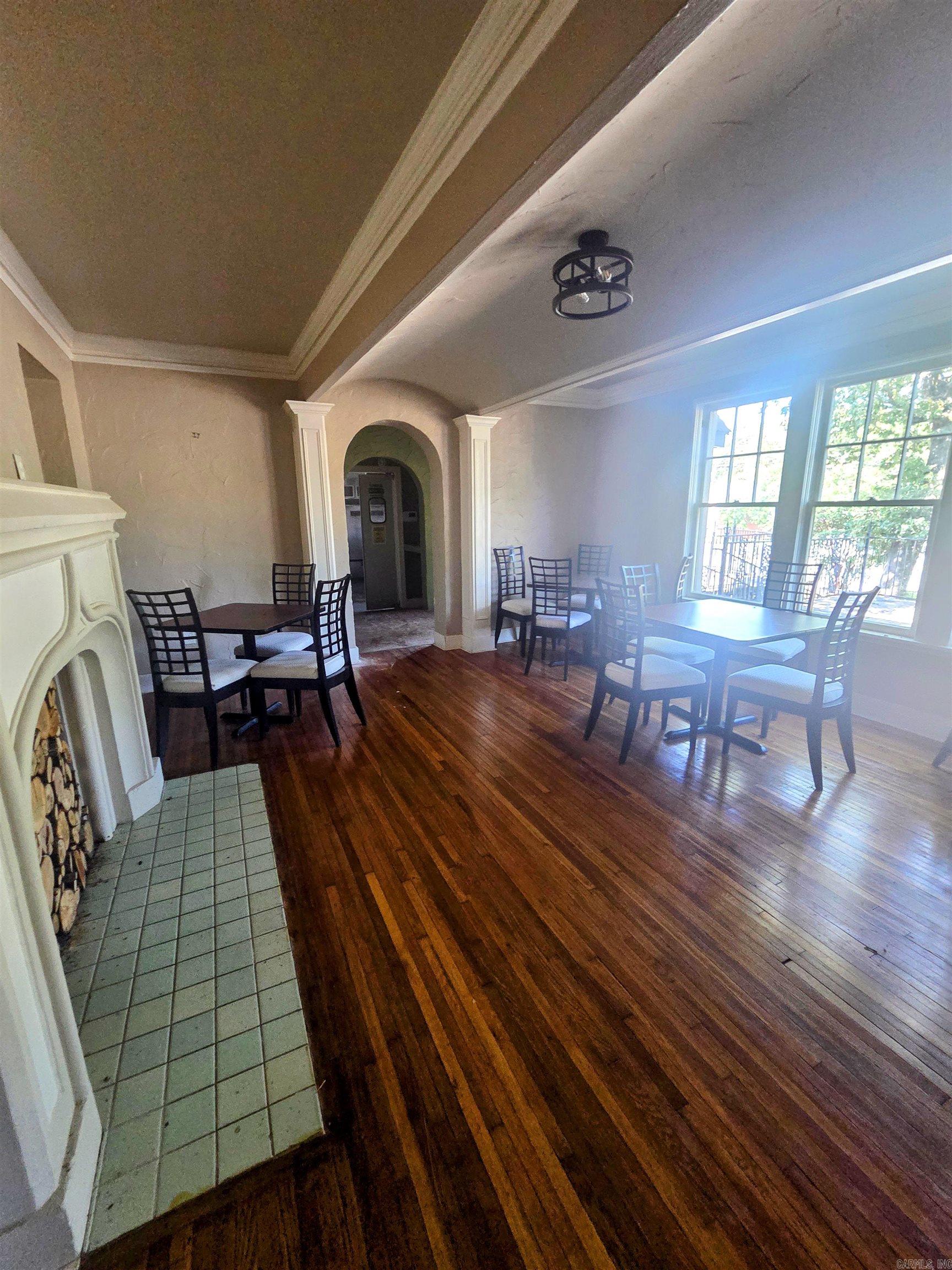 5524 Jfk Property Photo 5