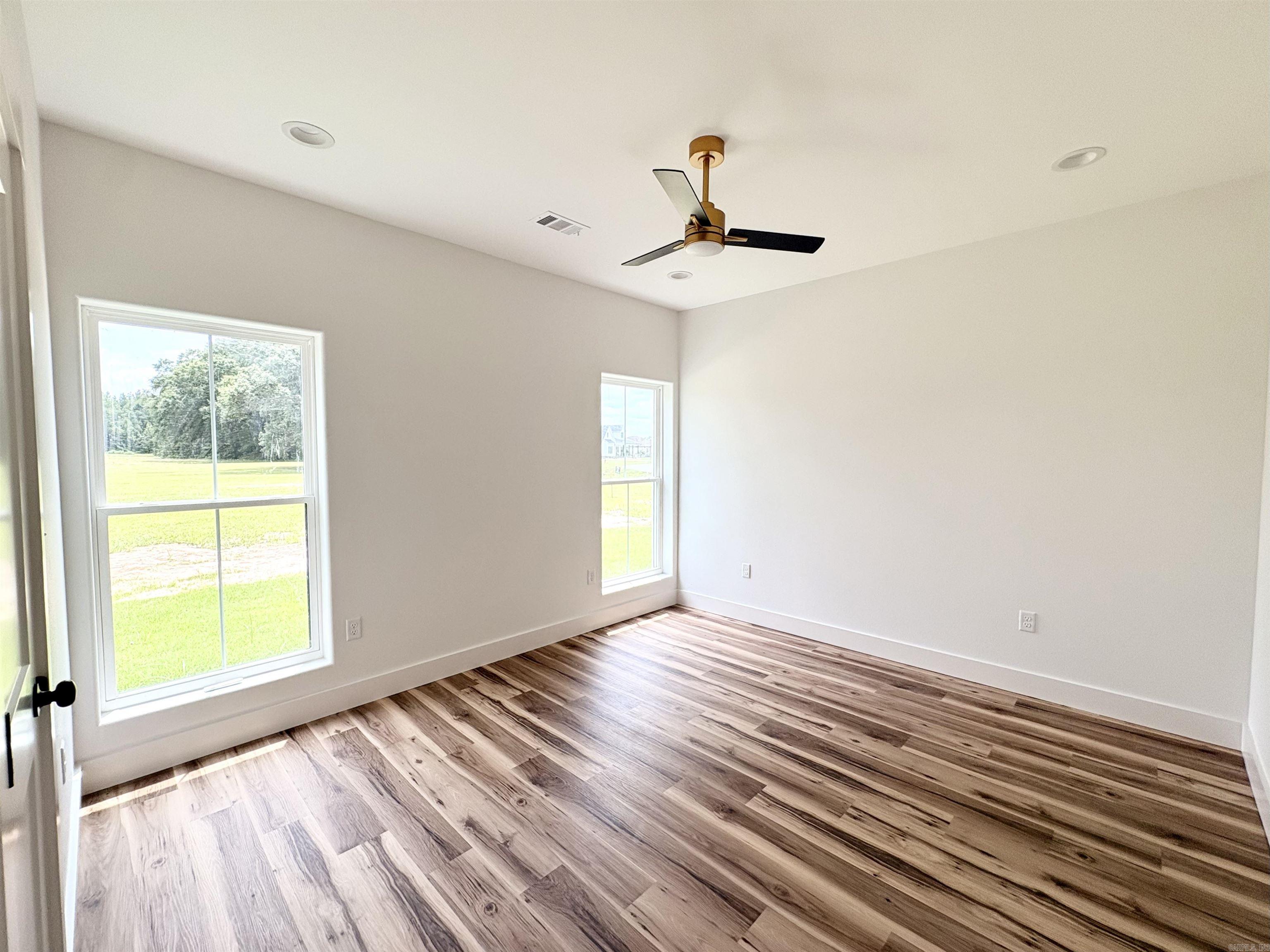 1947 Lakeview Drive Property Photo 19