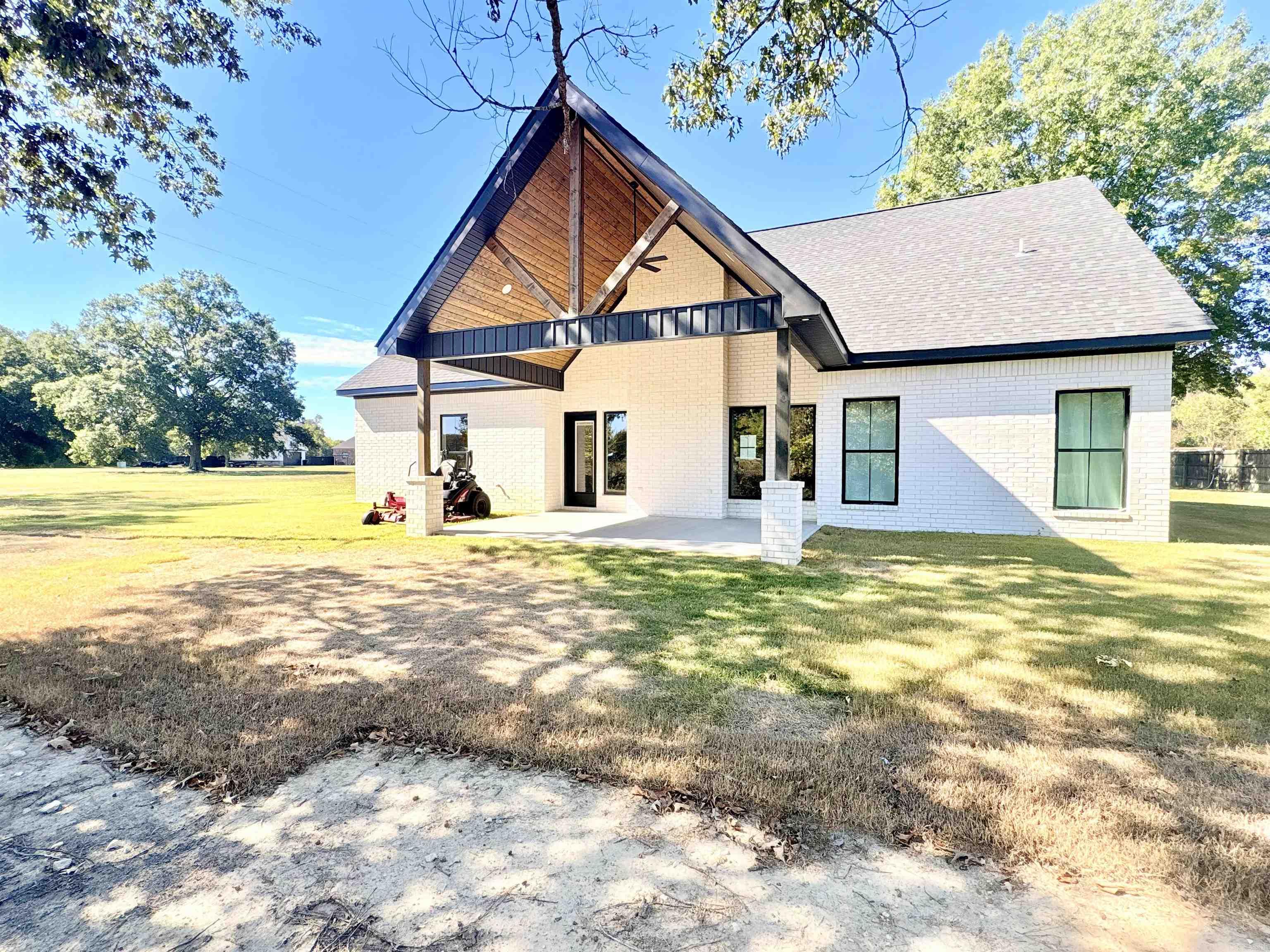 1947 Lakeview Drive Property Photo 36