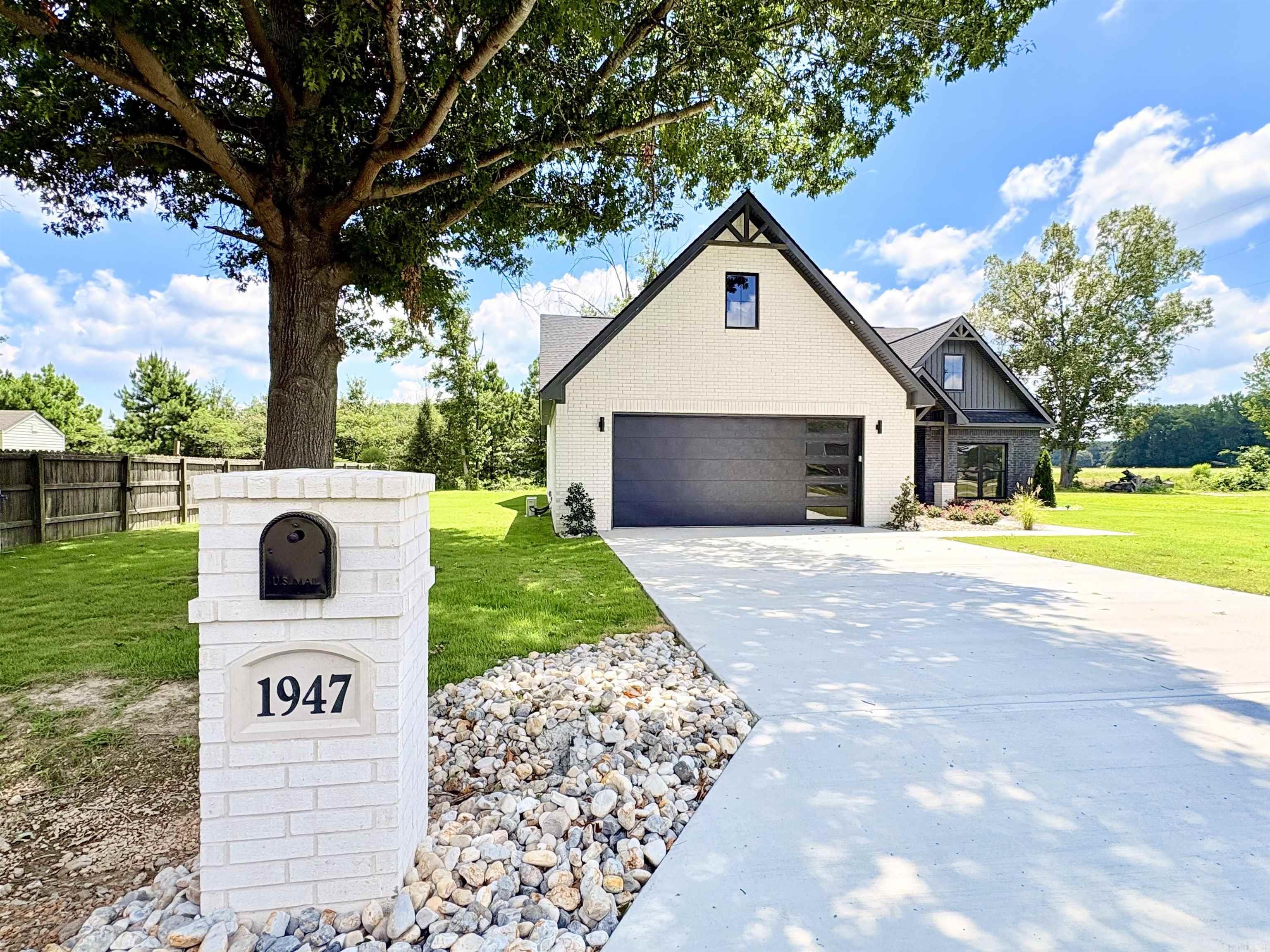 1947 Lakeview Drive Property Photo 42