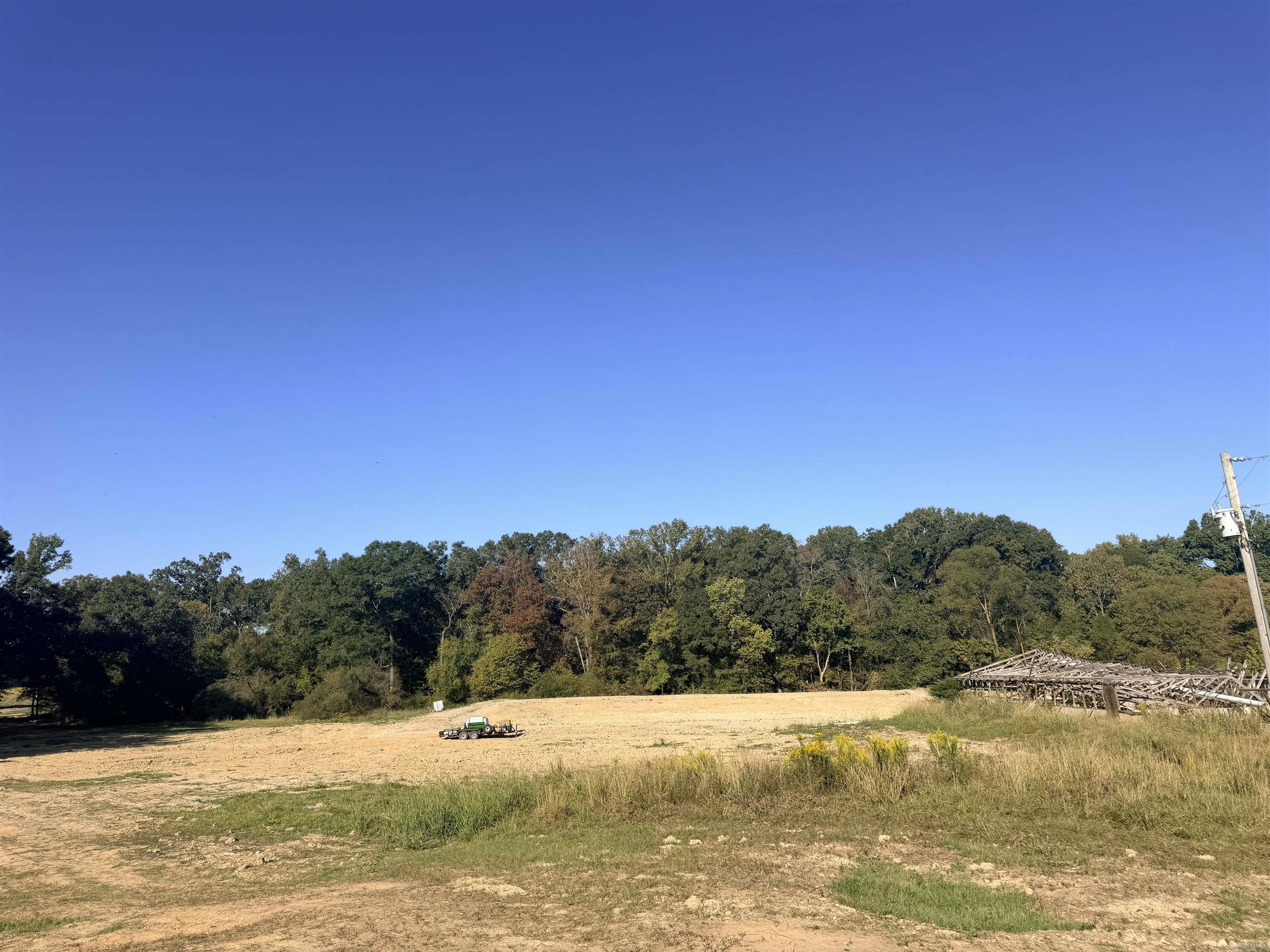 821 Possum Hollow Road Property Photo 4