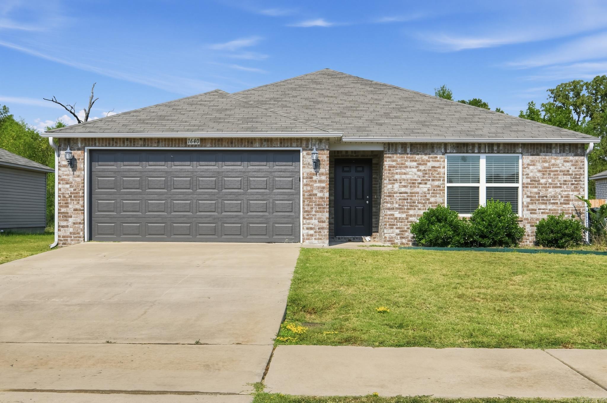 1640 Ryder Street Property Photo 1