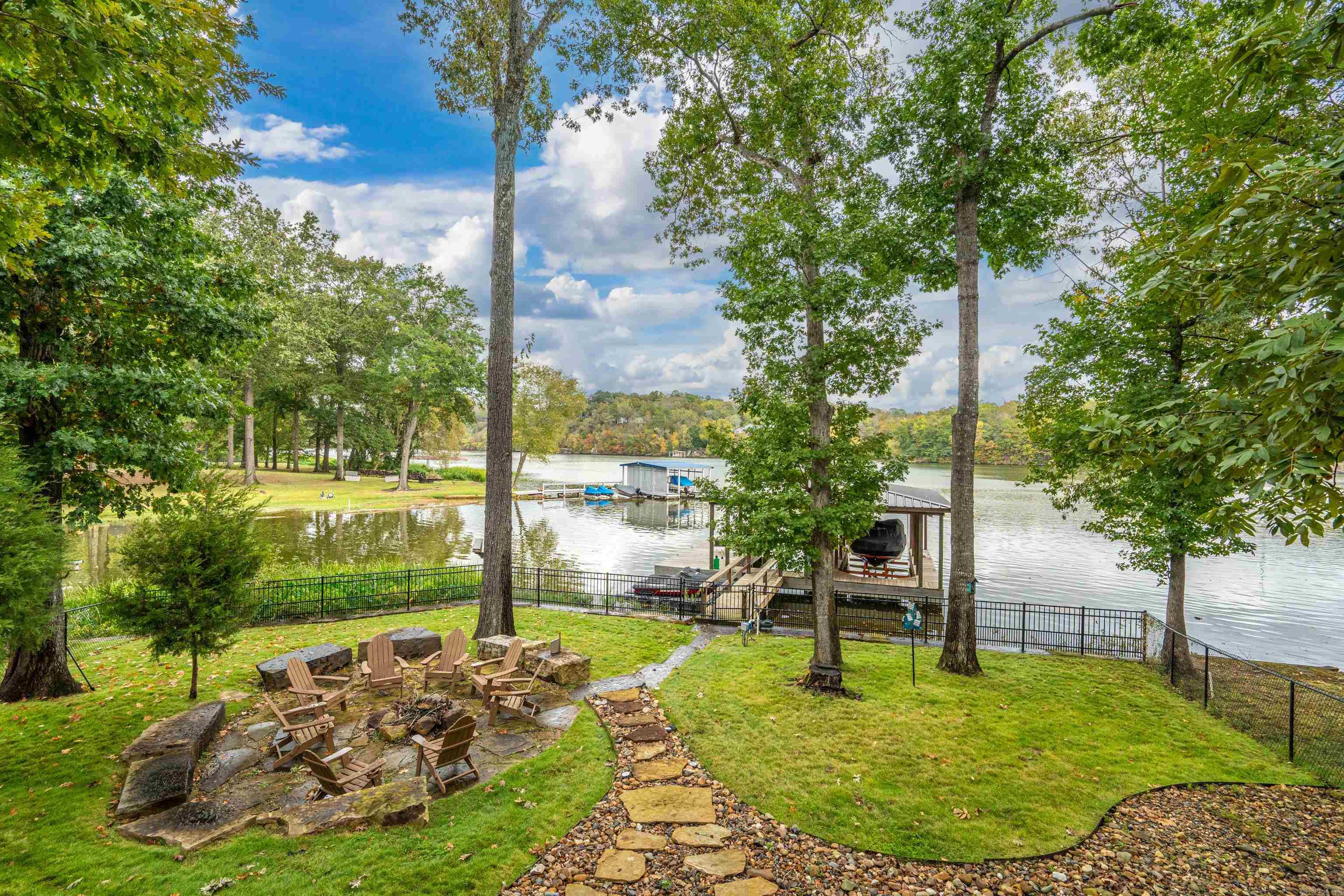 221 Scenic Drive Property Photo 29