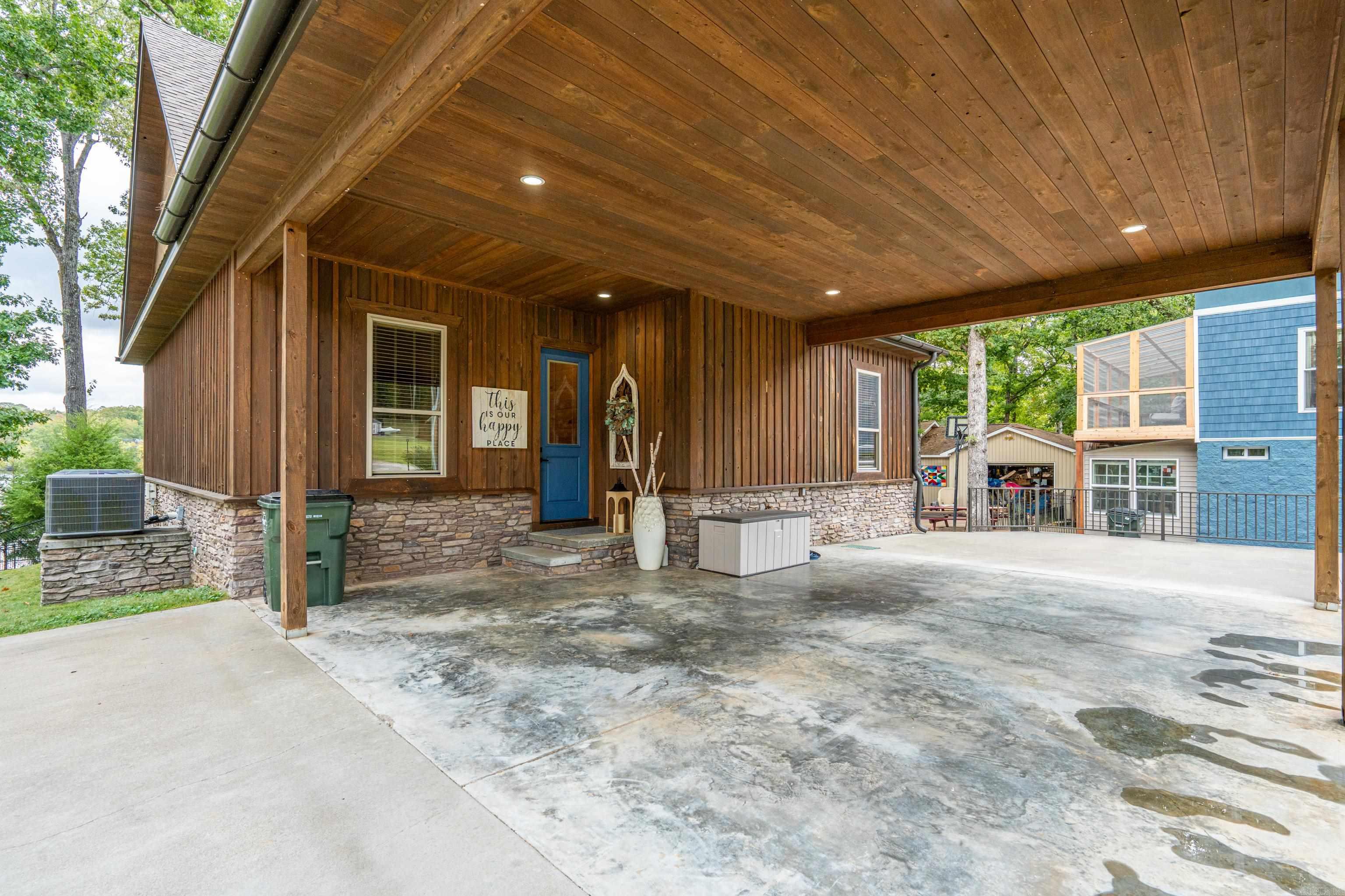 221 Scenic Drive Property Photo 32
