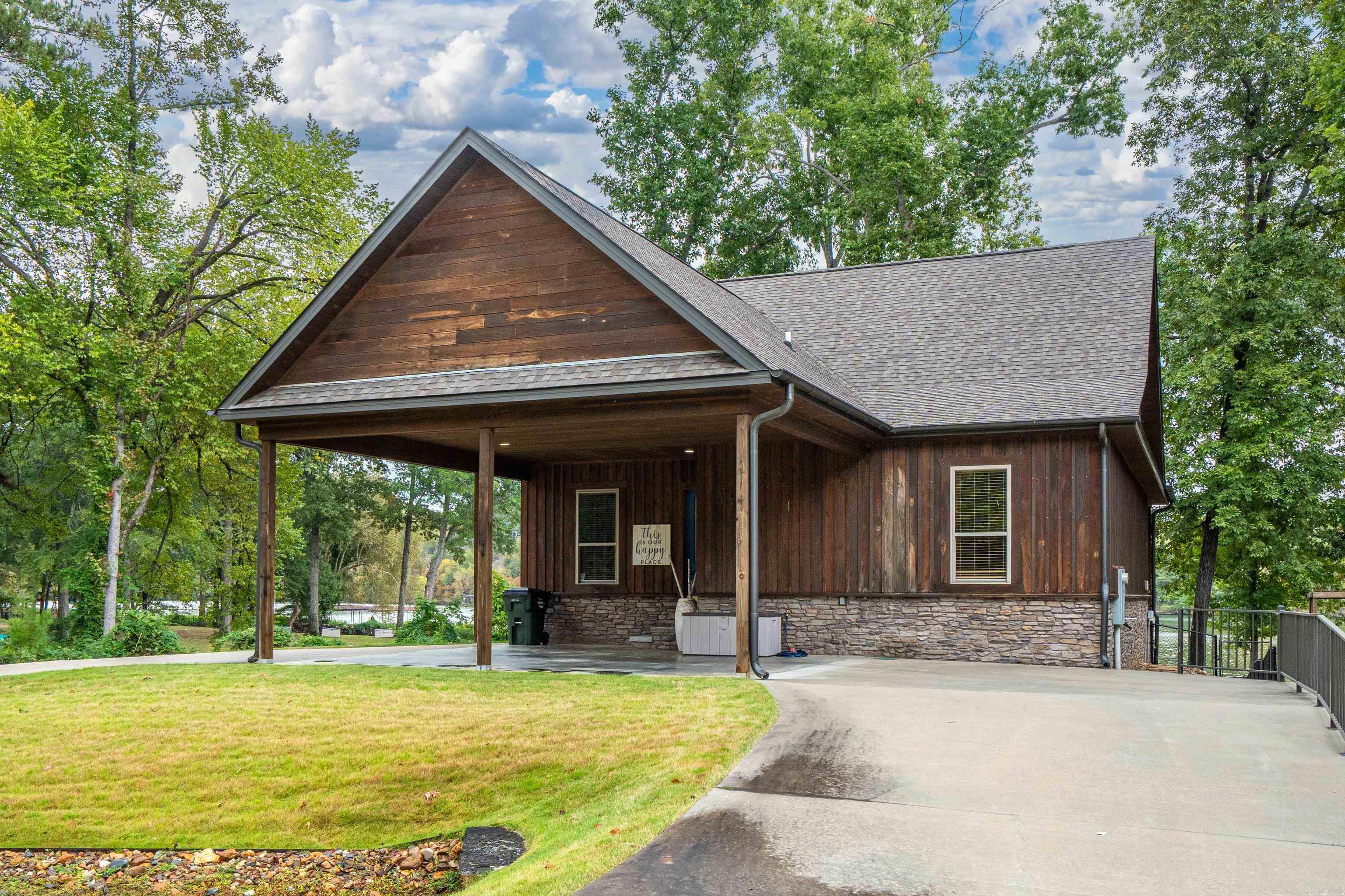 221 Scenic Drive Property Photo 35
