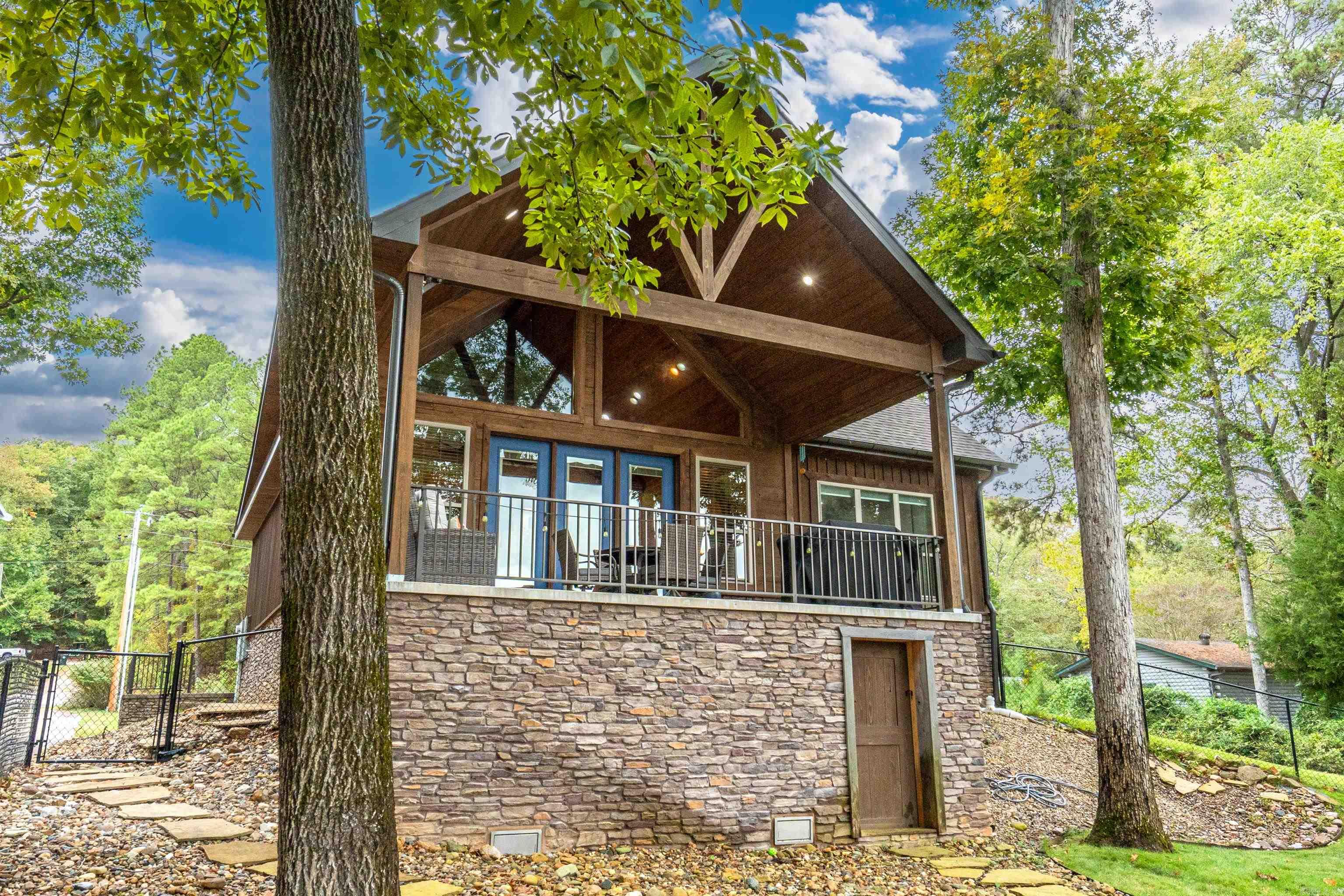 221 Scenic Drive Property Photo 40
