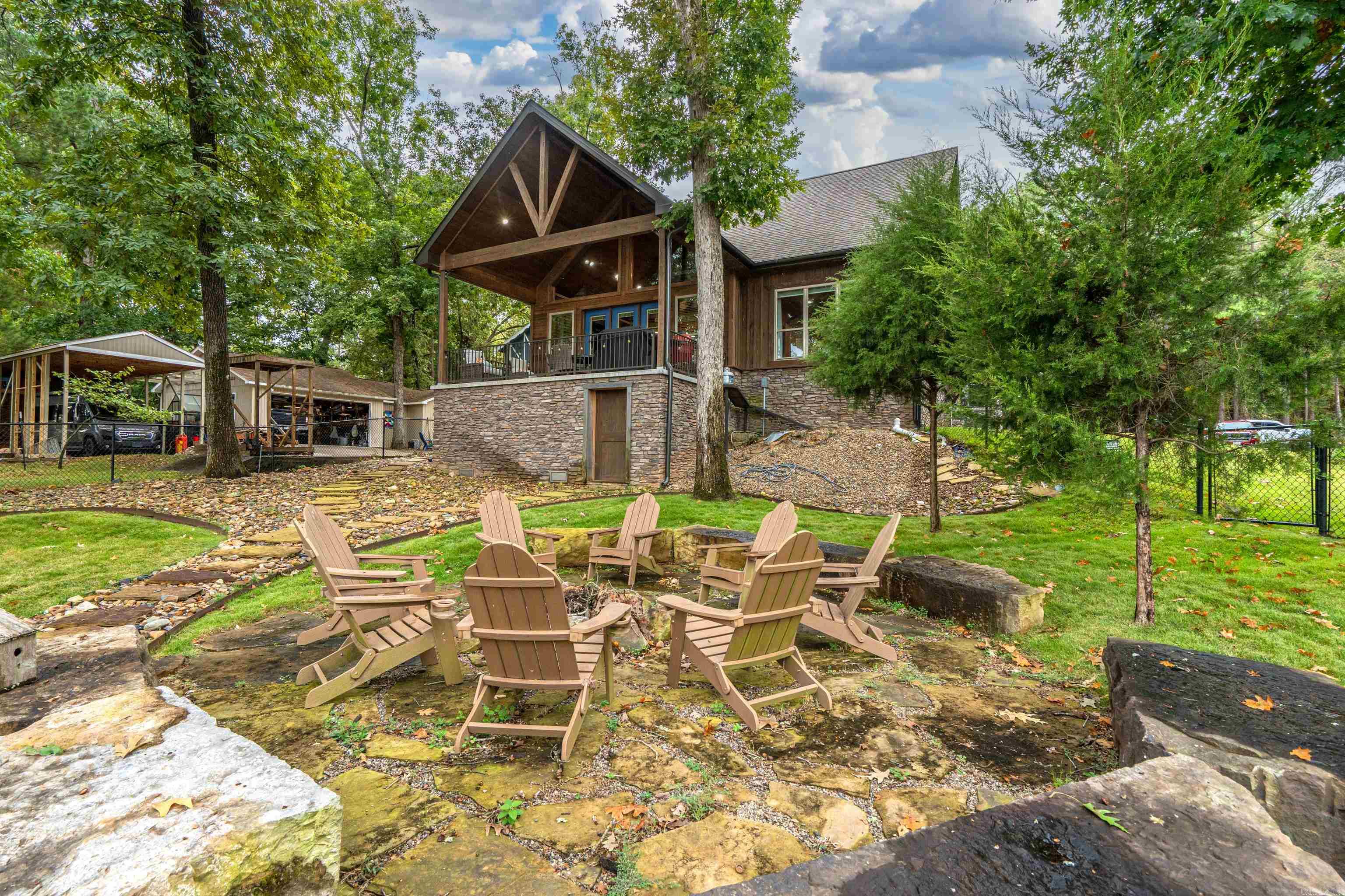 221 Scenic Drive Property Photo 43