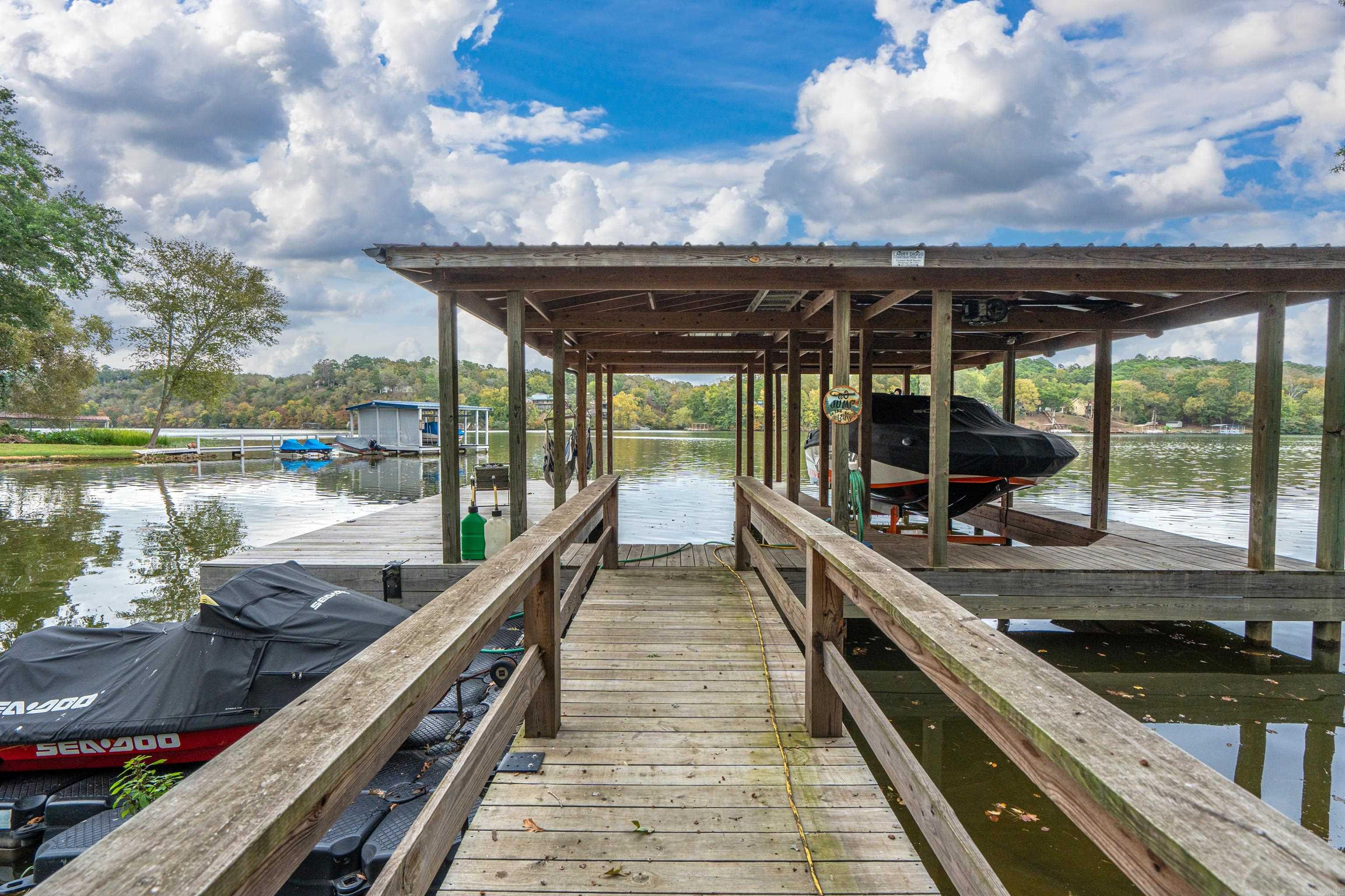 221 Scenic Drive Property Photo 44