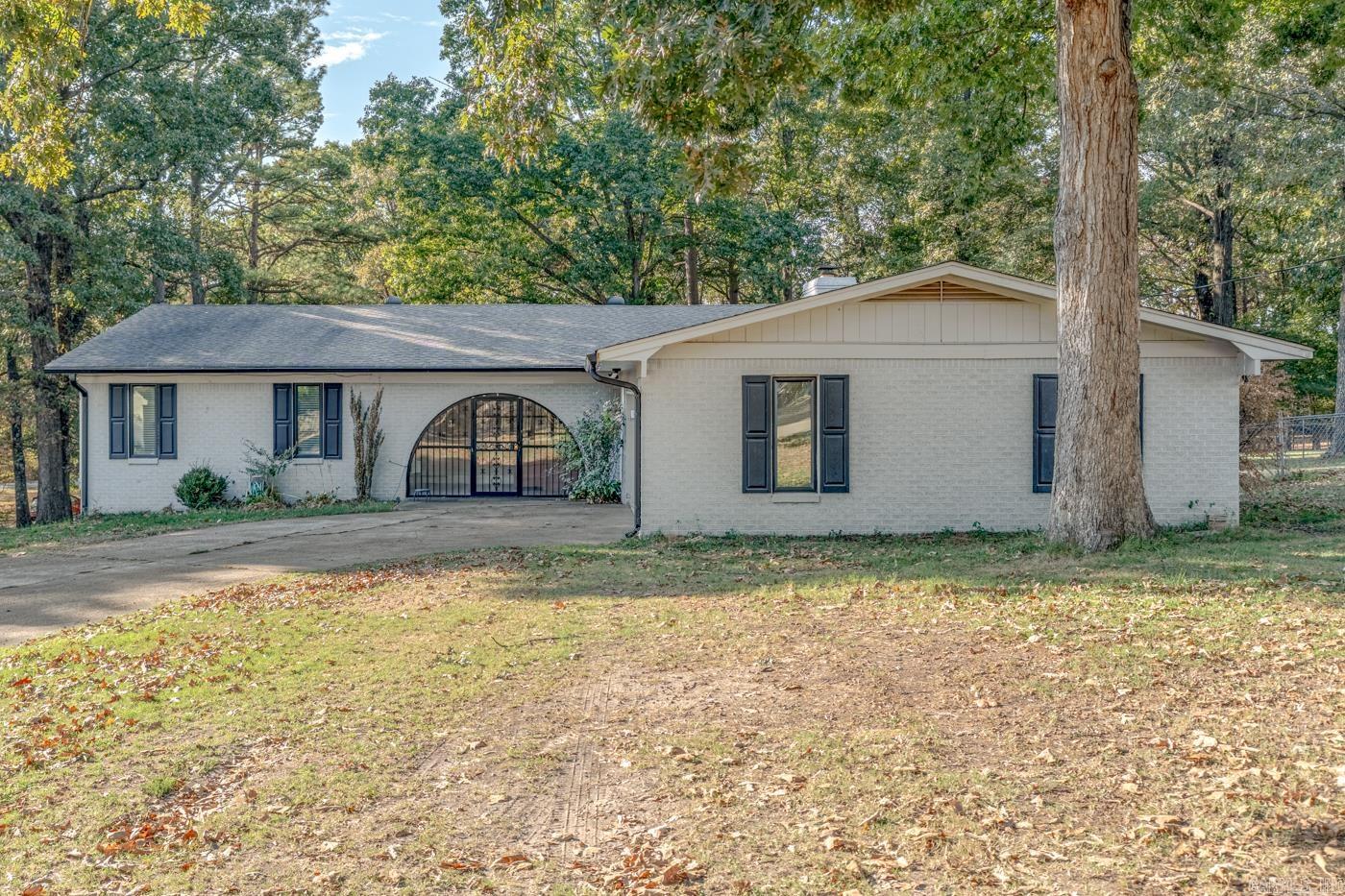 1715 High Ridge Ln Property Photo 1
