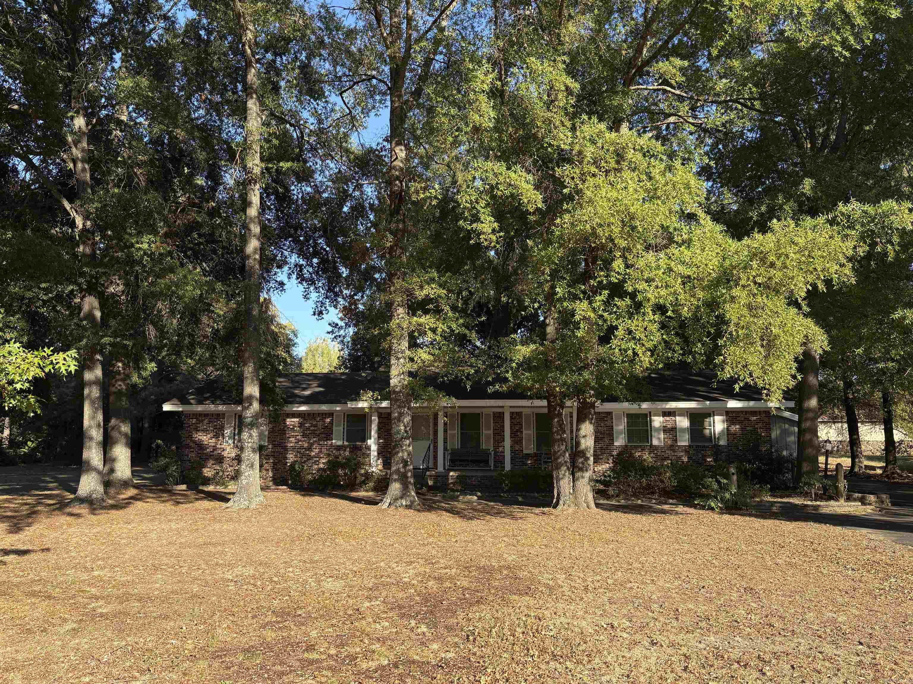 1024 Salem Road Property Photo 6