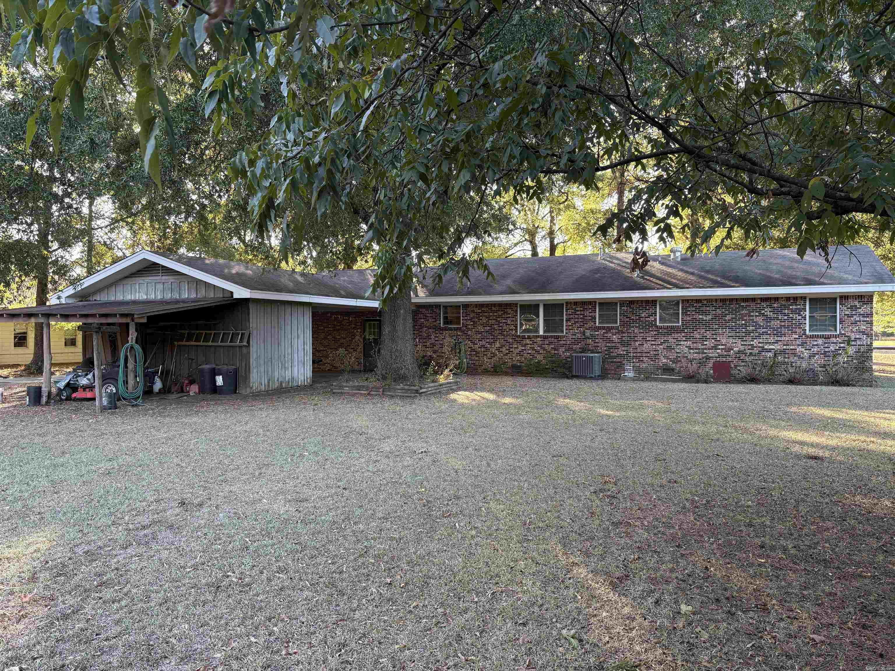 1024 Salem Road Property Photo 8