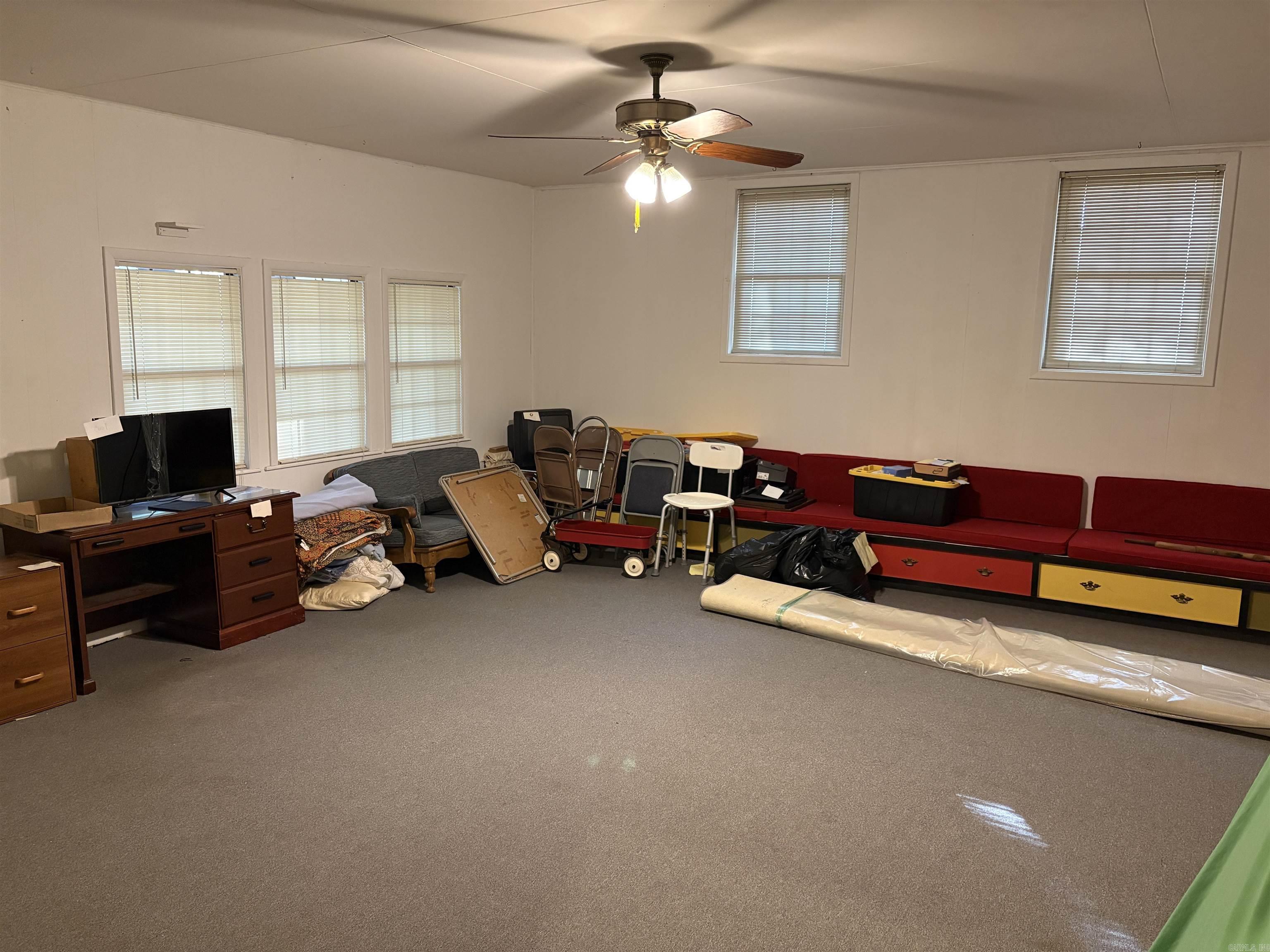 1024 Salem Road Property Photo 27
