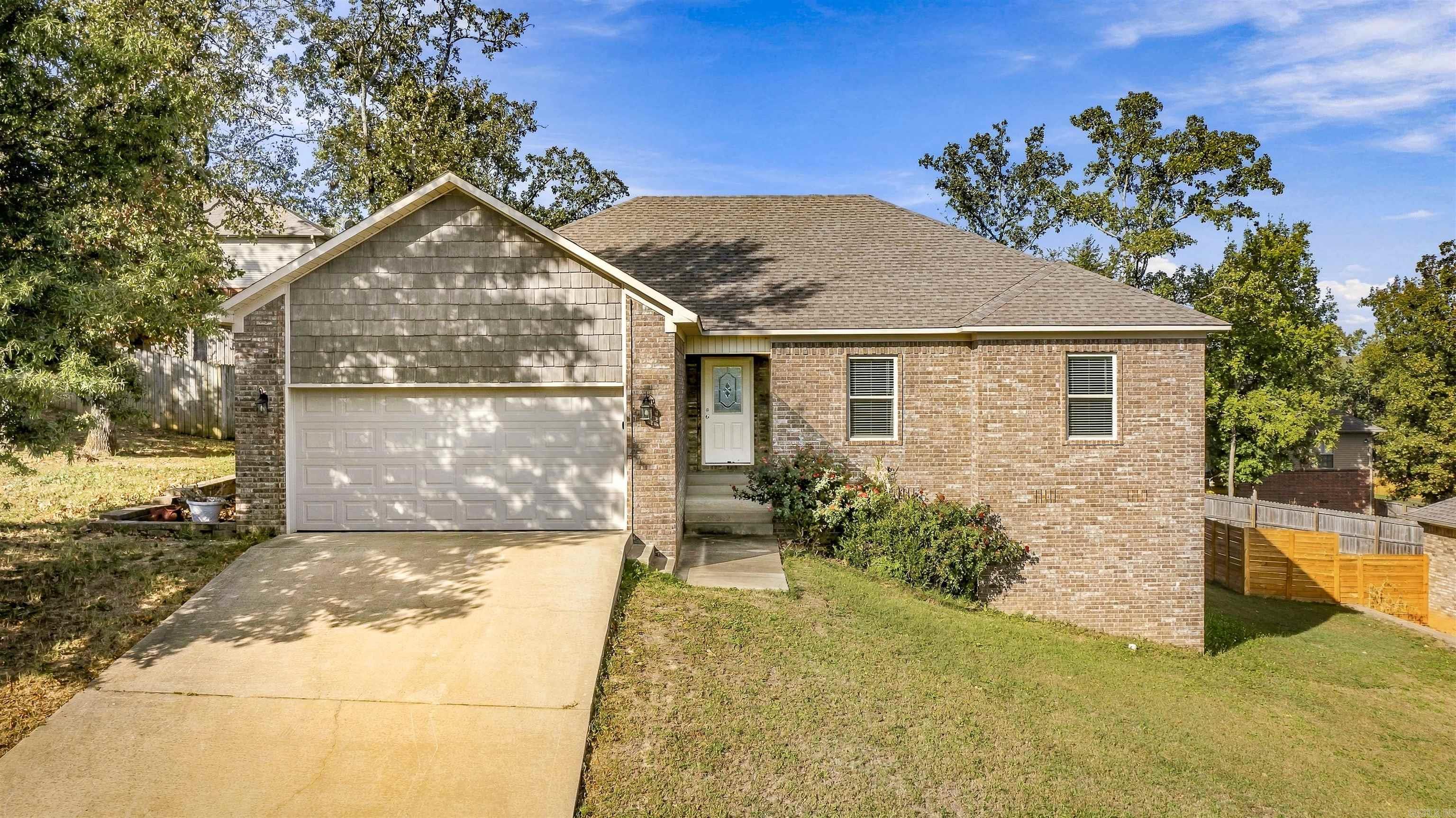26 Pecan Lane Property Photo 1