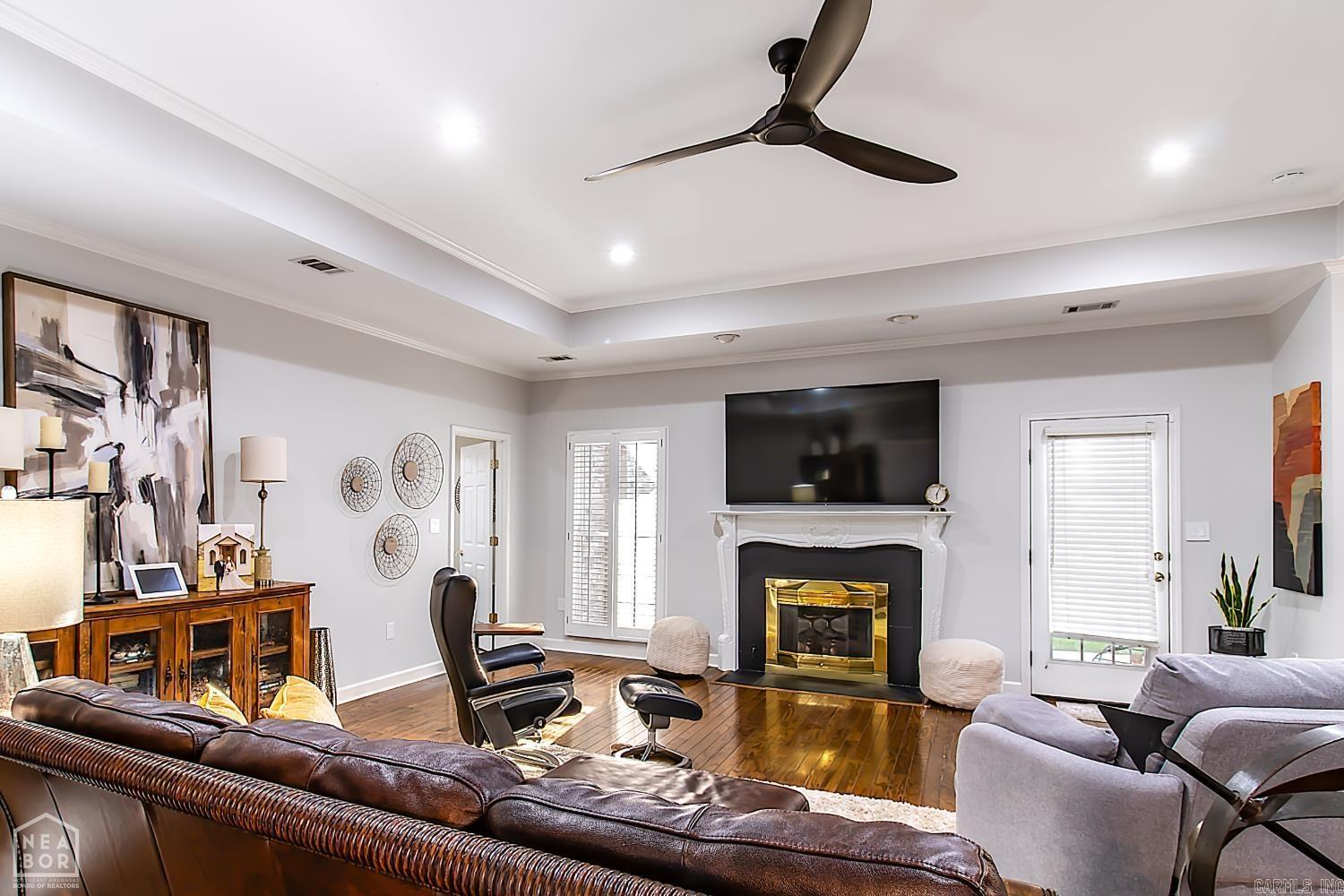 3921 Towering Oaks Drive Property Photo 15