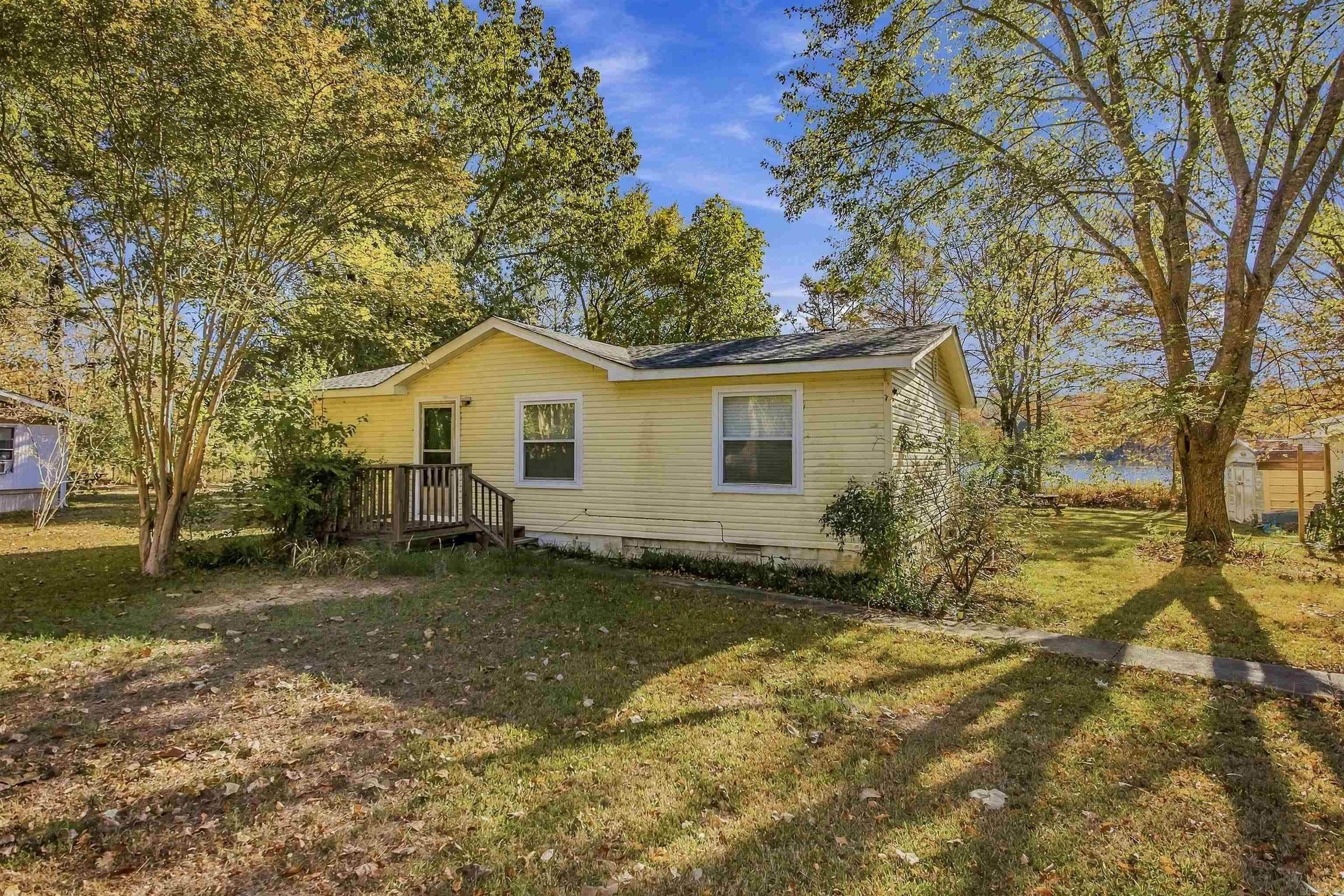 141 Cypress Point Rd Property Photo 2