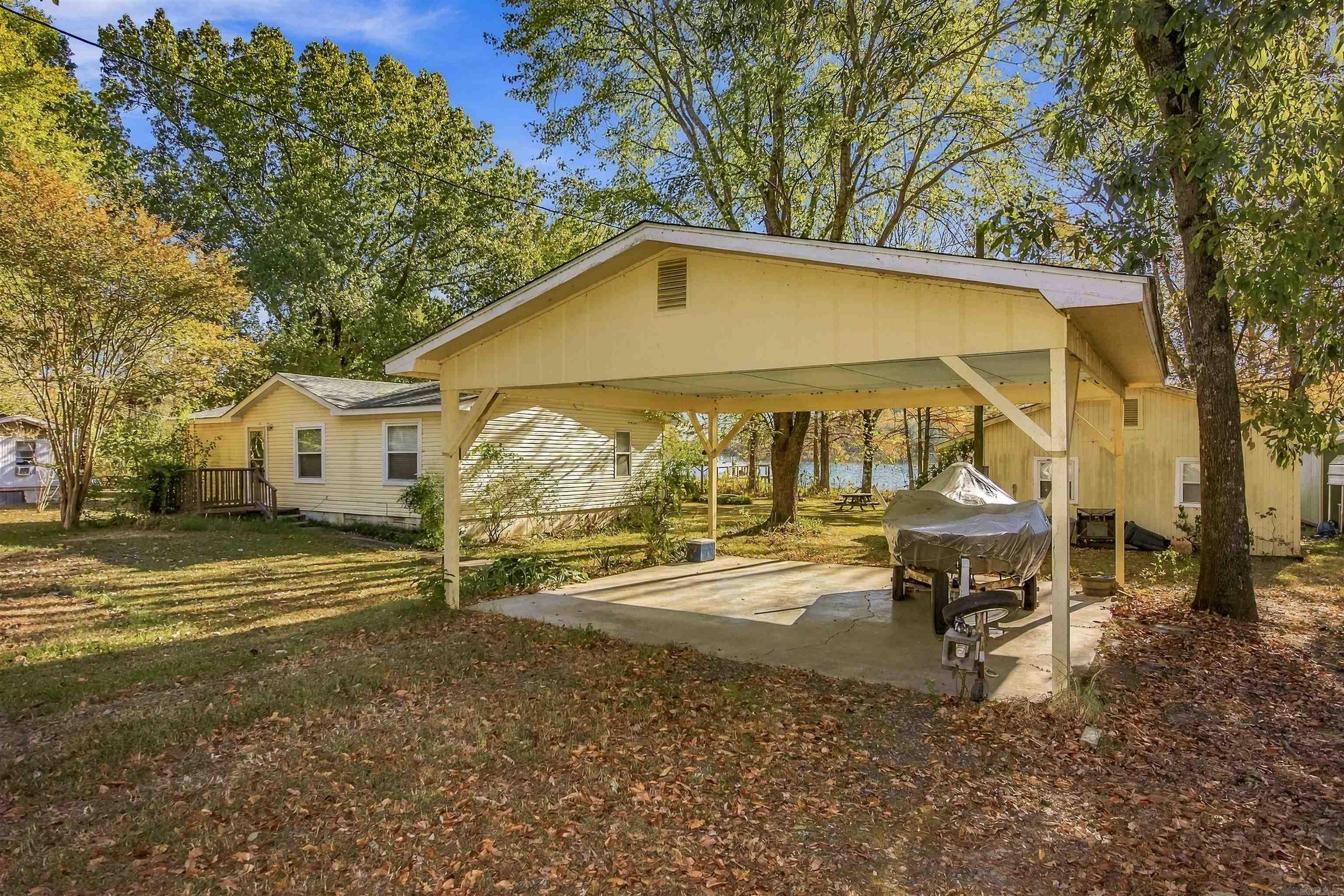 141 Cypress Point Rd Property Photo 4